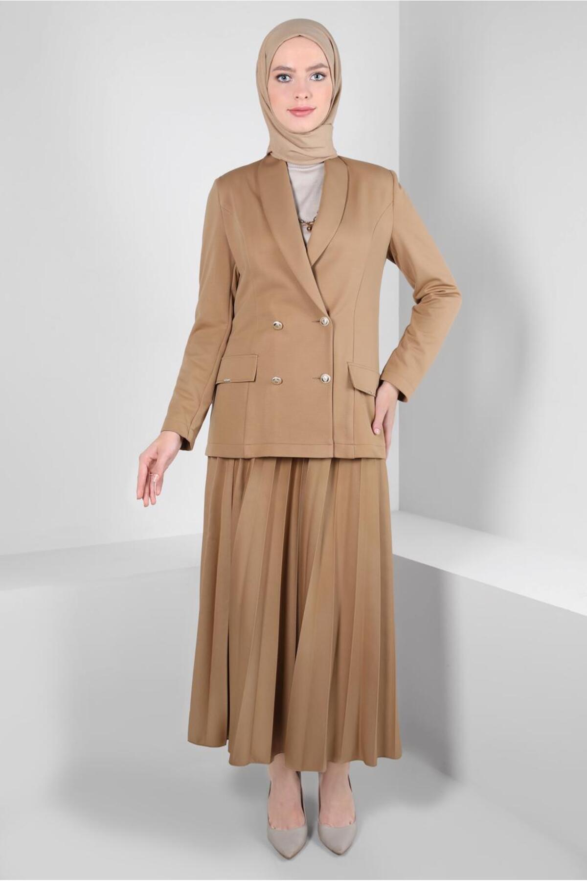 آلوینا دامن پلیسه دار طرح دار کد ۴۴۲۲۹ آلوینا دامن پلیسه دار طرح دار کد ۴۴۲۲۹