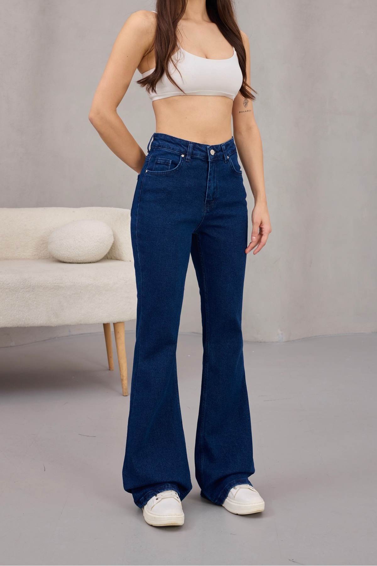 alanora  Kadın Yüksek Bel Likralı Ispanyol Paça Jeans - Görsel 2