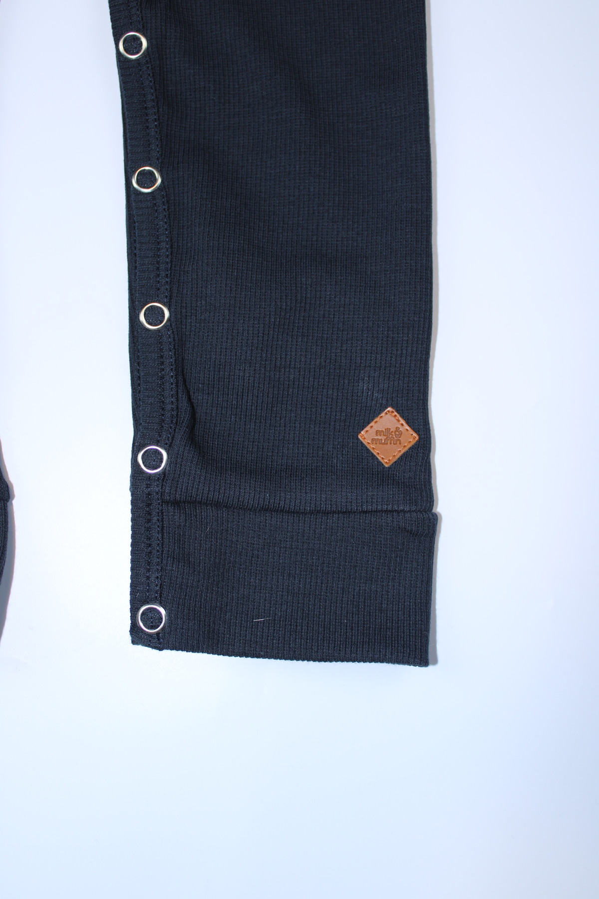 Milk & Muffin 574-ORGANİK BEBEK FİTİLLİ ÇITÇITLI LACİVERT RİBANA TULUM fotoğrafı 3 (önizleme)