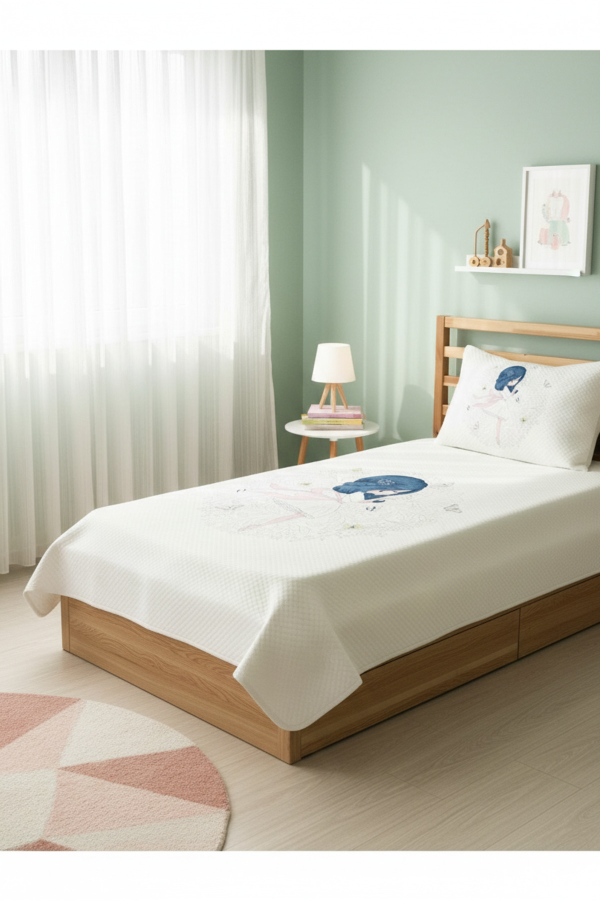 Evmila Kız Desenli Bebek Ve Çocuk Baskılı Tek Kişilik Pike Takımı 160x230 Beyaz fotoğrafı 2 (önizleme)