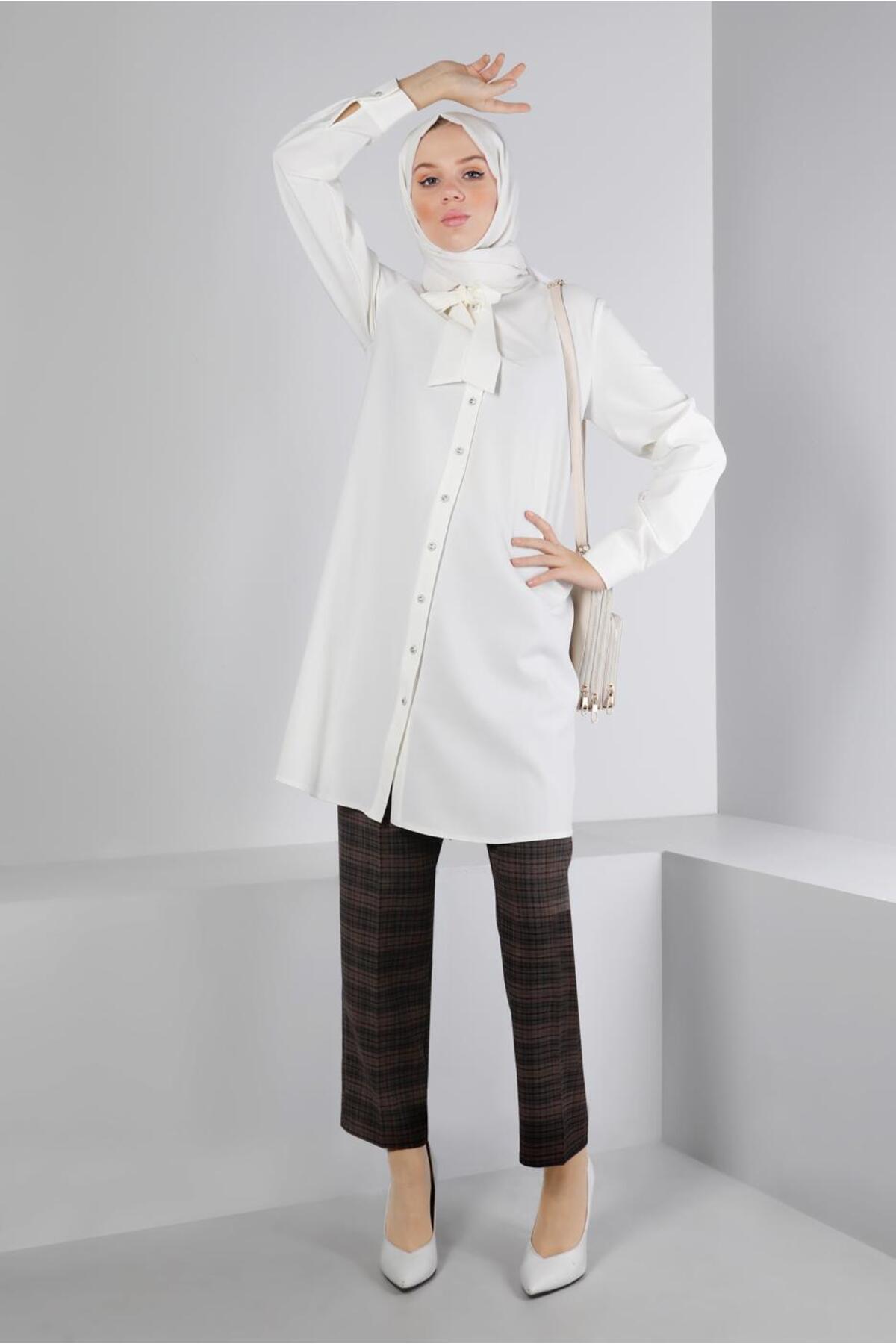 آلوینا تونیک یقه کراواتی جزئیات ۴۳۴۱۹ آلوینا تونیک یقه کراواتی جزئیات ۴۳۴۱۹