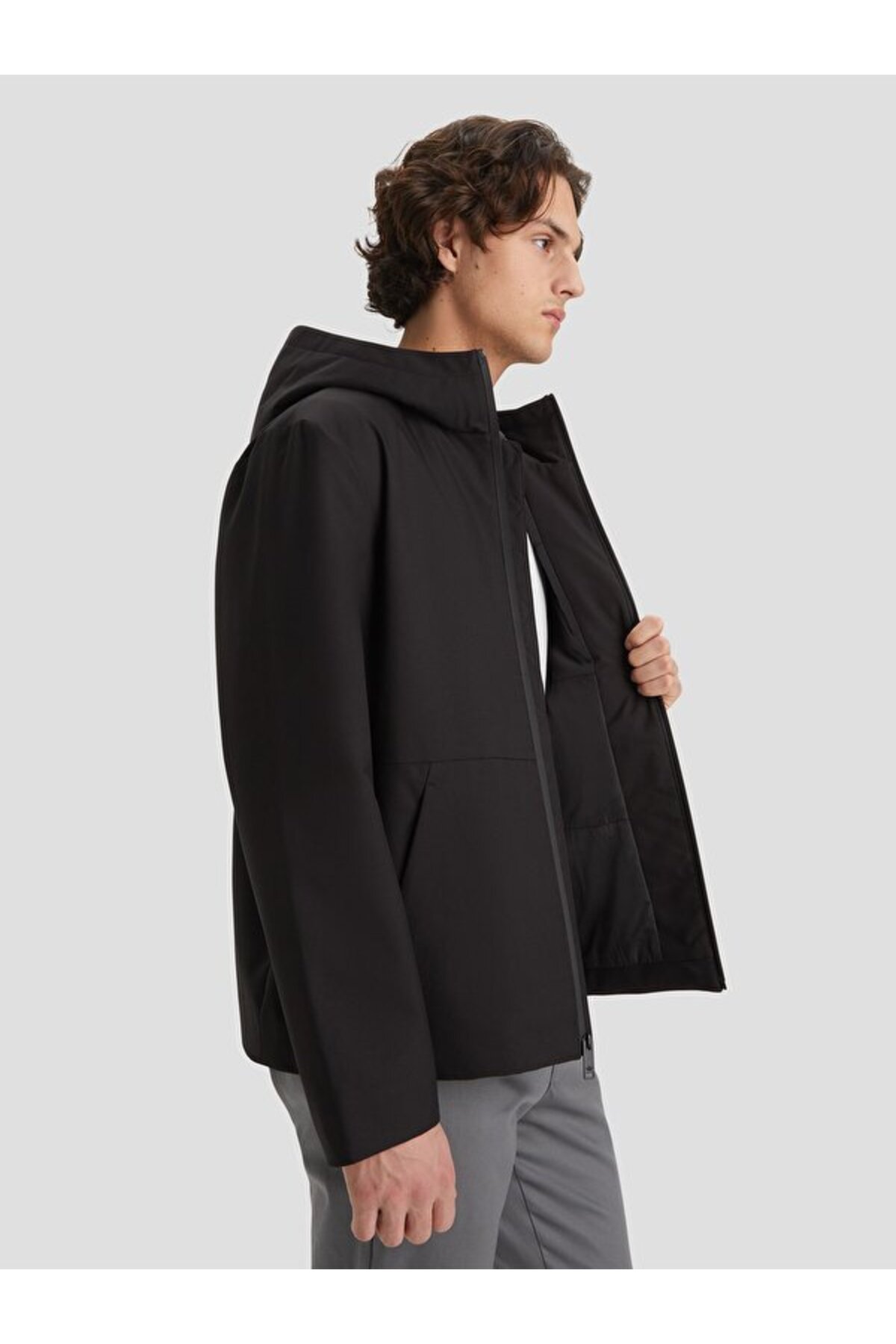 مانتو هودی مدرن Go Stretch Softshell — مشکی A854900000 — تصویر 4 از 5