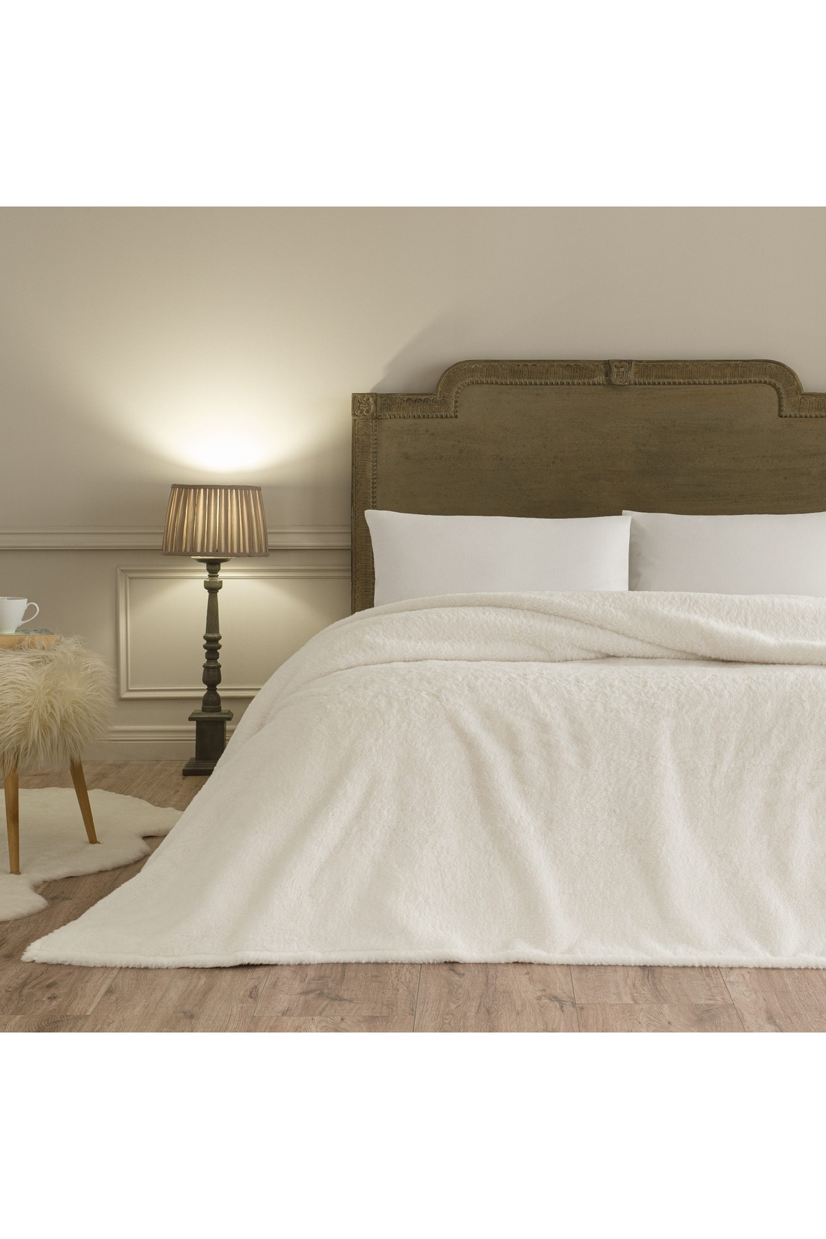 Linens Mathie Çift Kişilik Ekru Battaniye