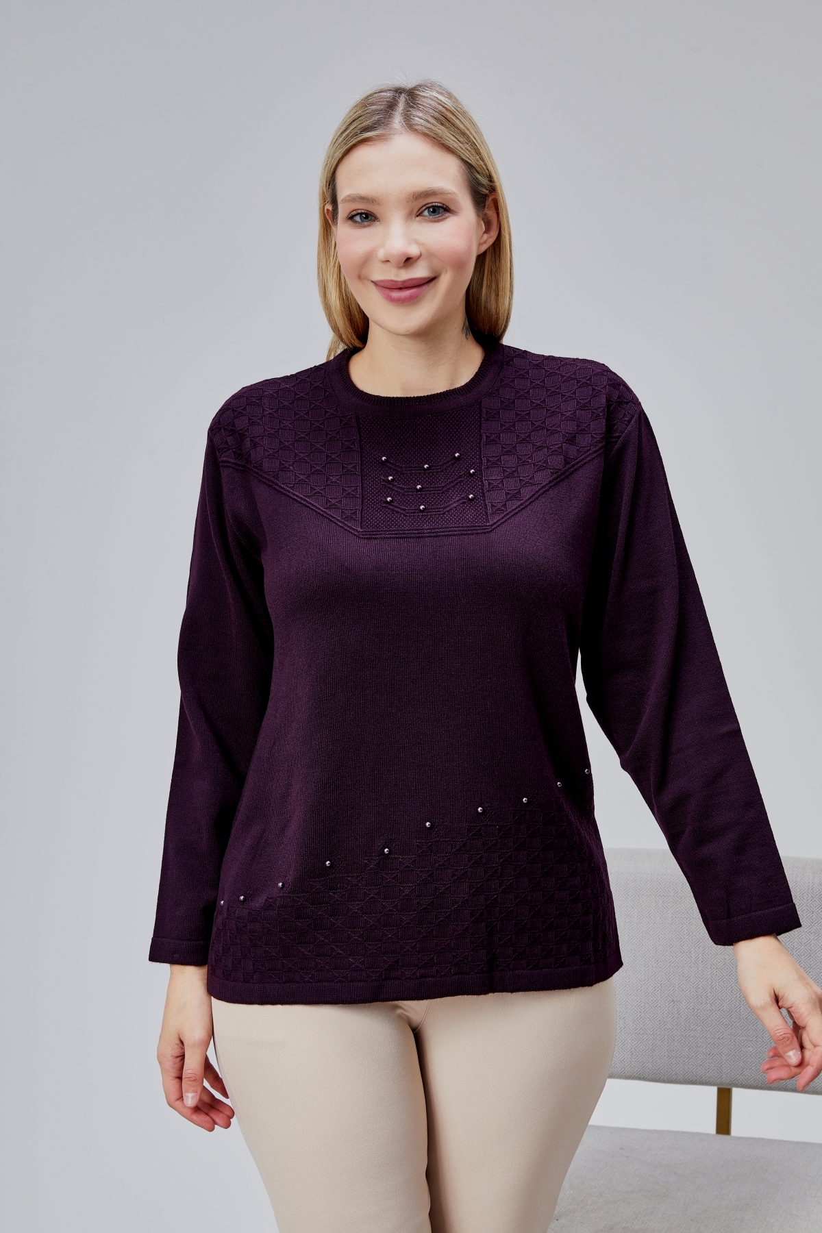 Jinx Wear Fashion  Kadın Triko Yaka İnci Detay Kışlık Orta Yaş Günlük Anne Bluz Kazak - Görsel 6