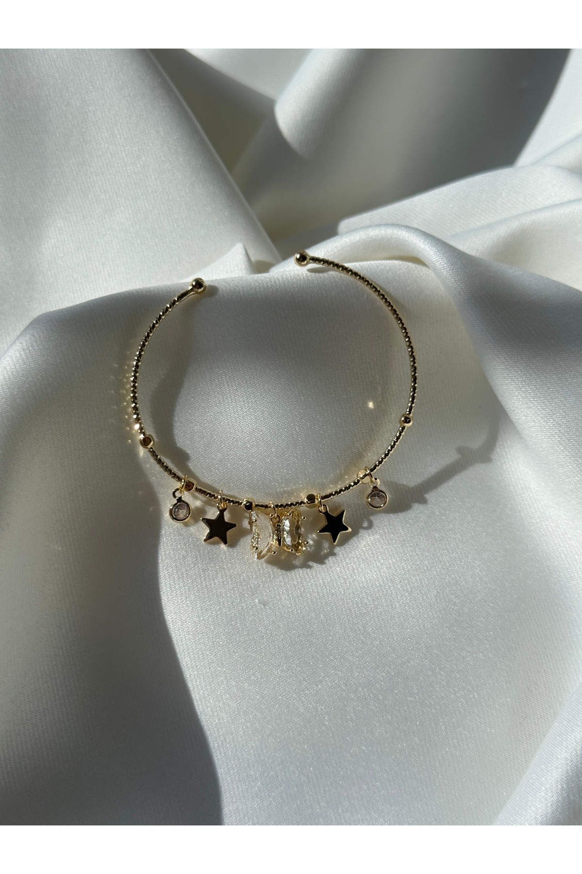 Zirkon Taşlı Kelebek Ve Yıldız Gold Charm Bileklik 3