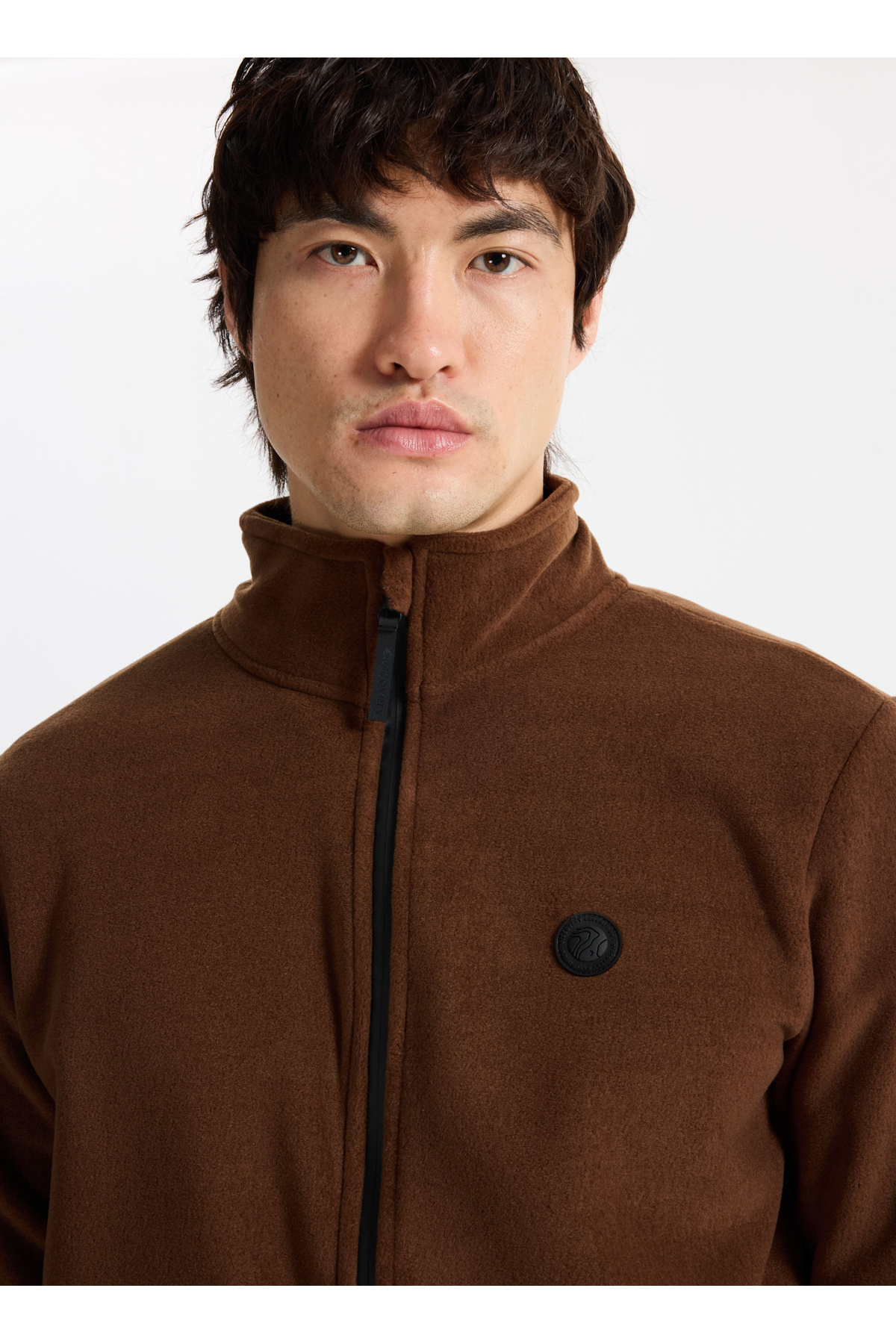 دیسکاوری اکسپدیشن سویشرت مردانه یقه ایستاده ساده قهوه‌ای D5WM-SWT3301 از جنس پشم قطبی