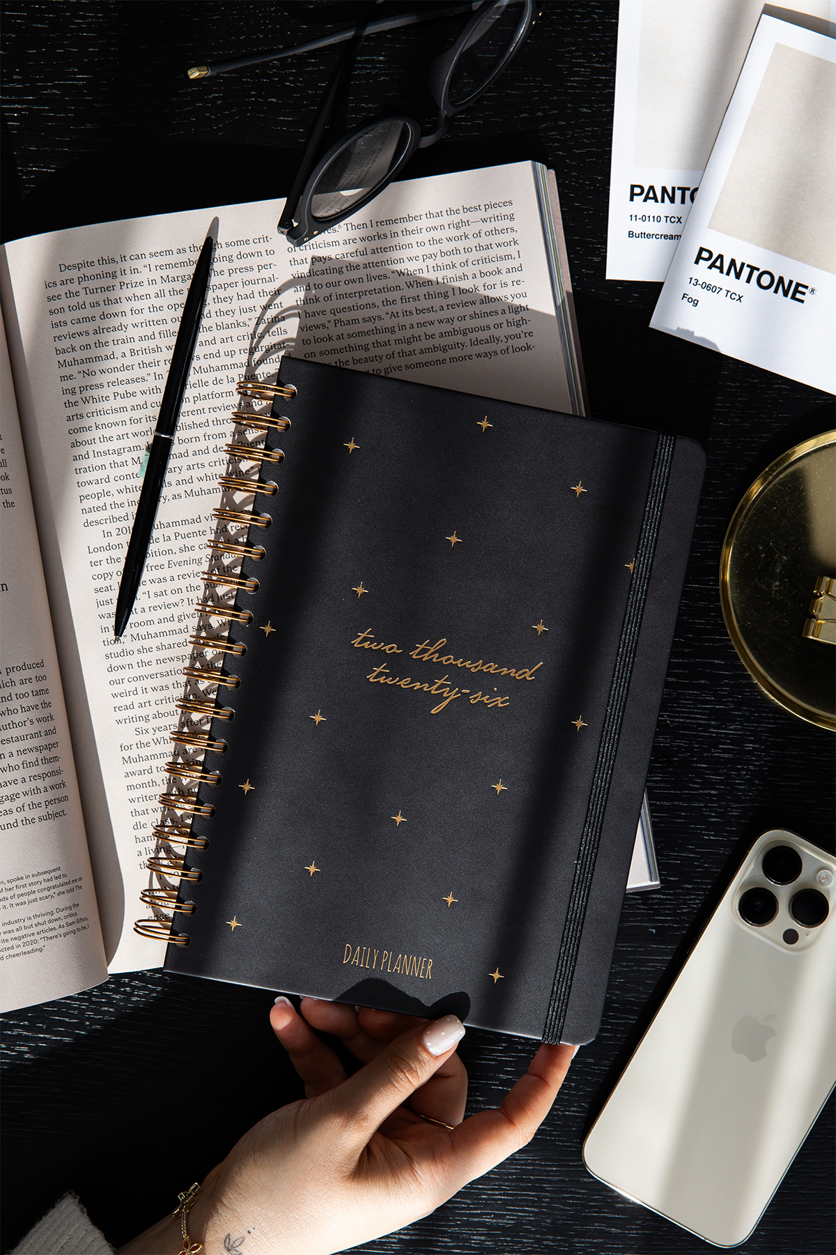 PAPERORA 2026 Spiralli Günlük Ajanda 12 Aylık – 17x24 cm Siyah