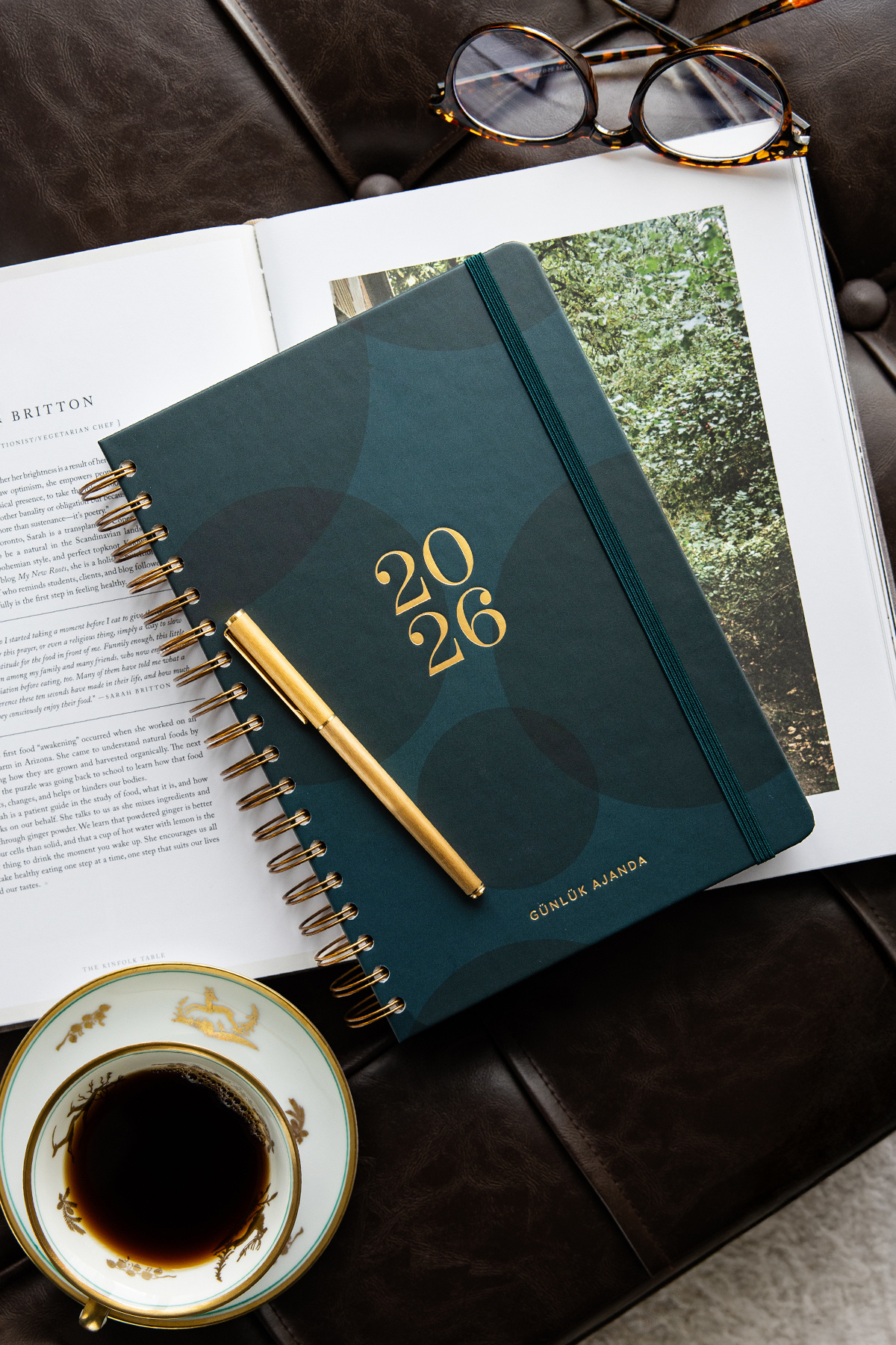 PAPERORA 2026 Spiralli Günlük Ajanda 12 Aylık – 17x24 cm Koyu Yeşil