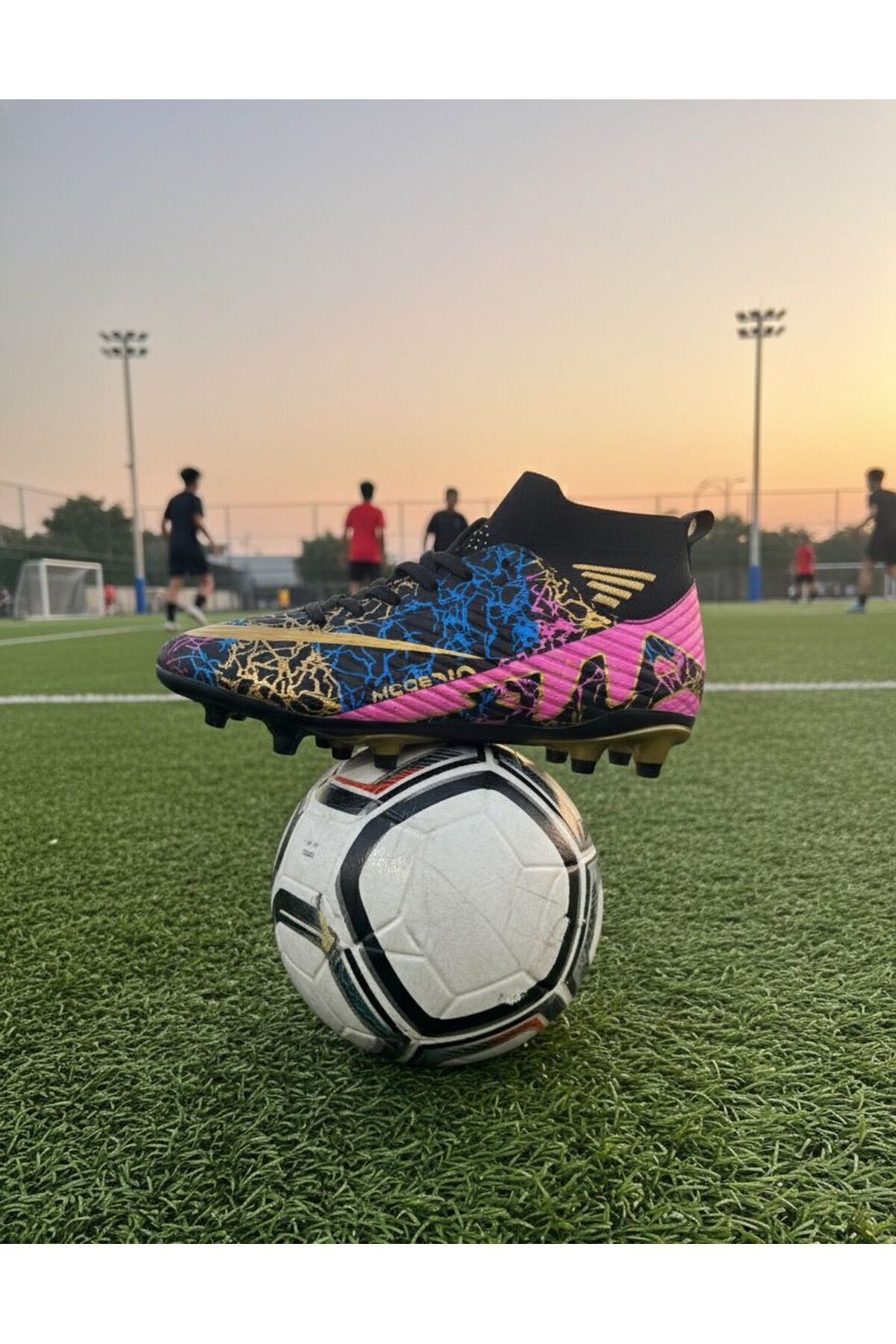 Slipcat Çoraplı Krampon Çim Ve Halı Saha Futbol Ayakkabısı