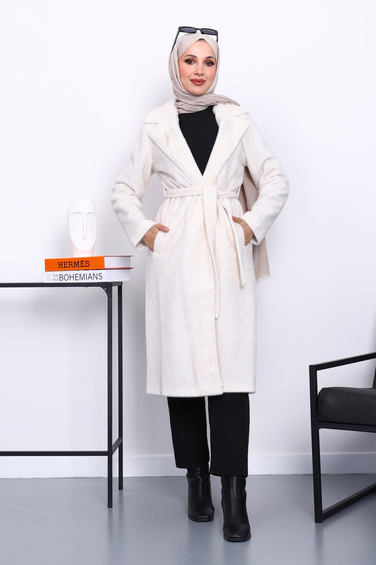 İmajButik Krem Kruvaze Yaka Cepli Angora Kaşe Kaban