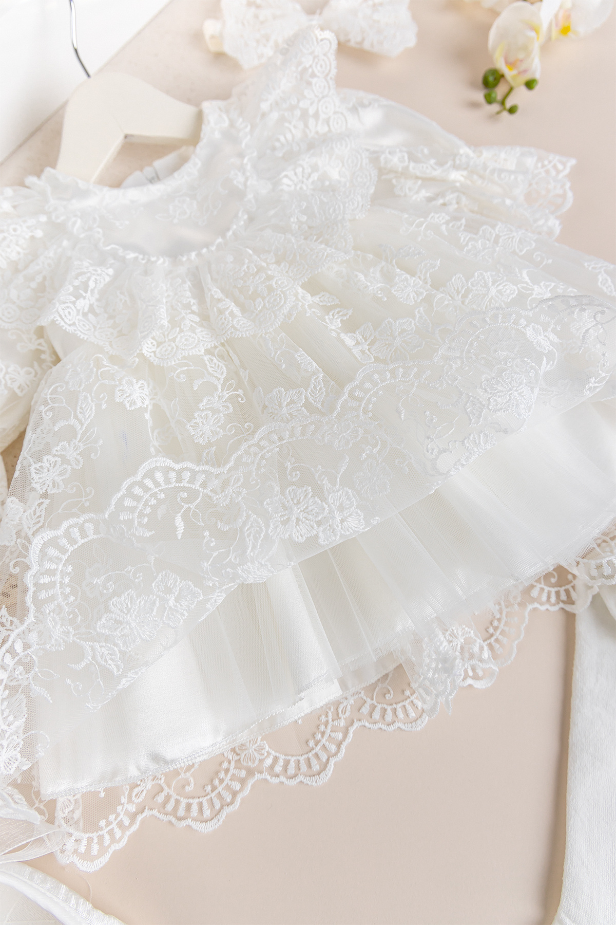 Babymod Güpürlü 4'lü Kız Bebek Mevlüt Elbise Seti fotoğrafı 2 (önizleme)