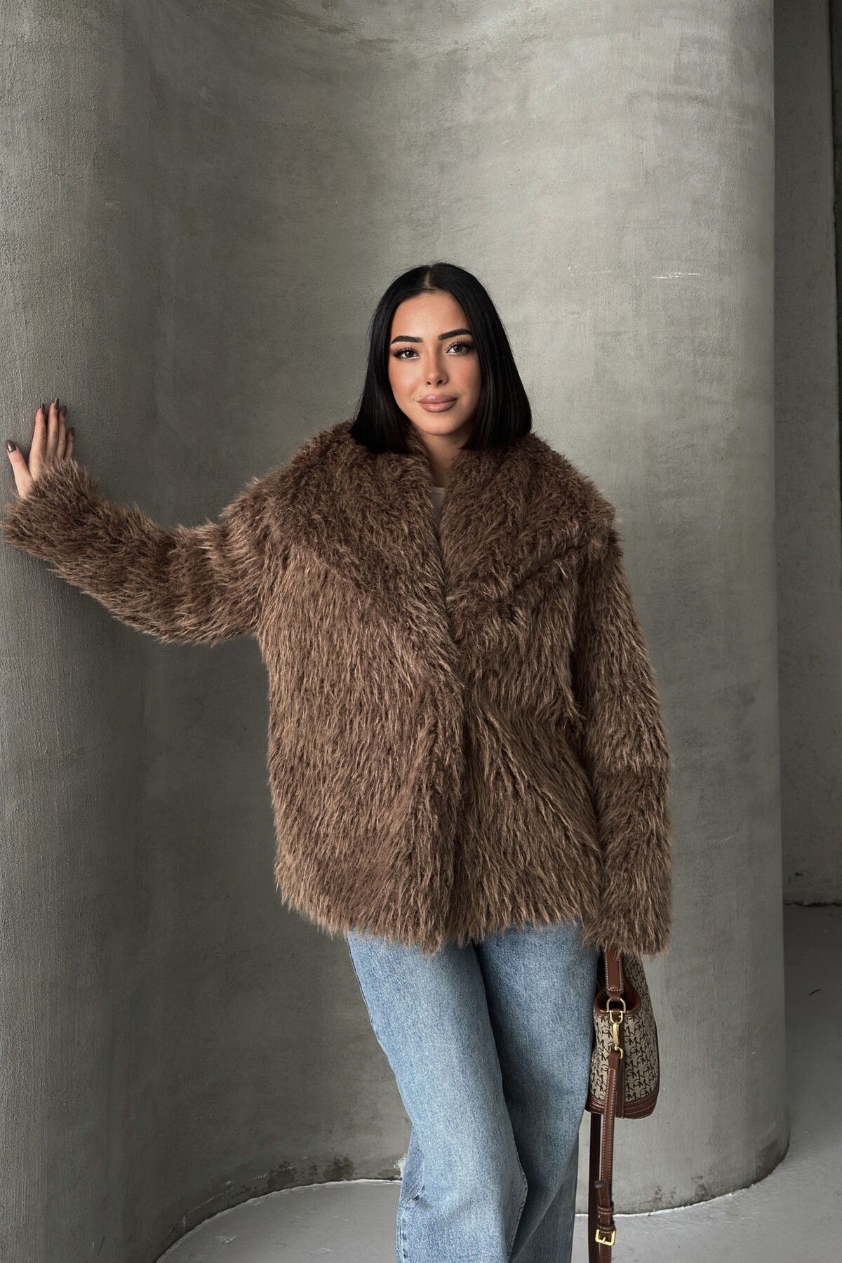 ALFUDO Moda Collection Yumuşak Dokulu Kürklü Mont görsel 2