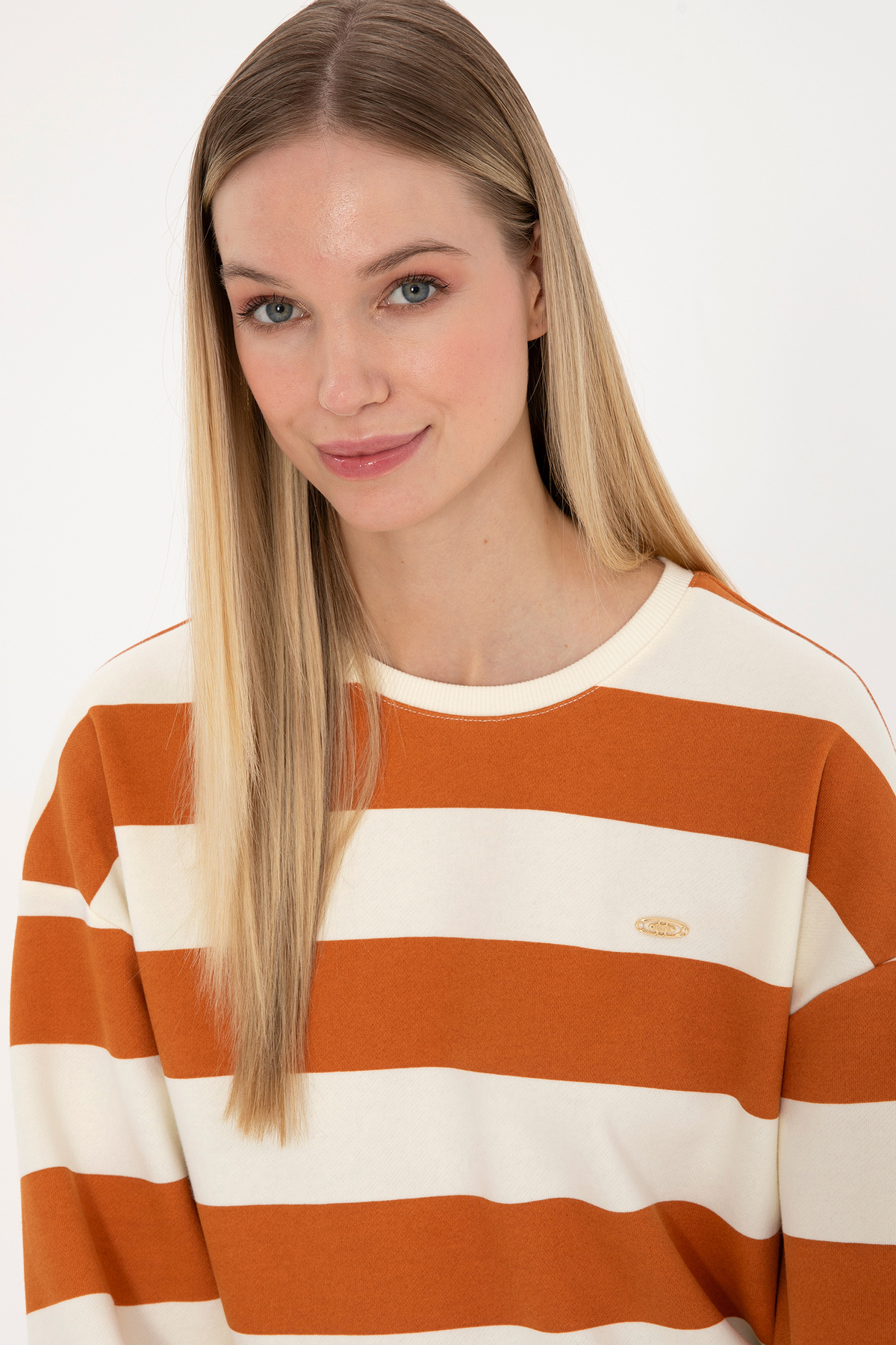 U.S. Polo Assn.  Kadın Bakır Çizgili Bisiklet Yaka Sweatshirt 50313563-VR182 - Görsel 2