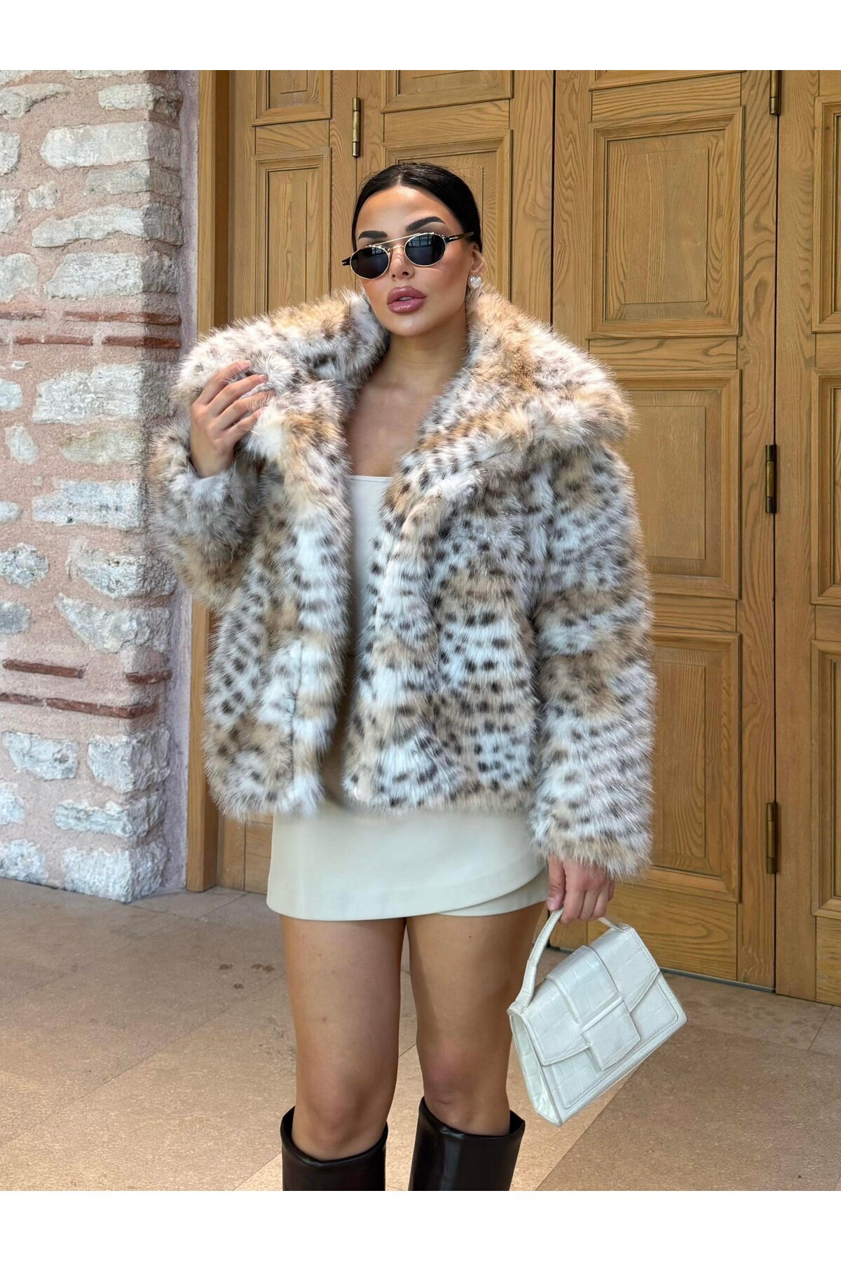 HARMONY GLOBAL  Leopar Desenli Şal Yaka Kürk Mont – Yumuşak Dokulu, Oversize Kalıp, Kışlık Şık Kadın Dış Giyim 7552 - Görsel 4