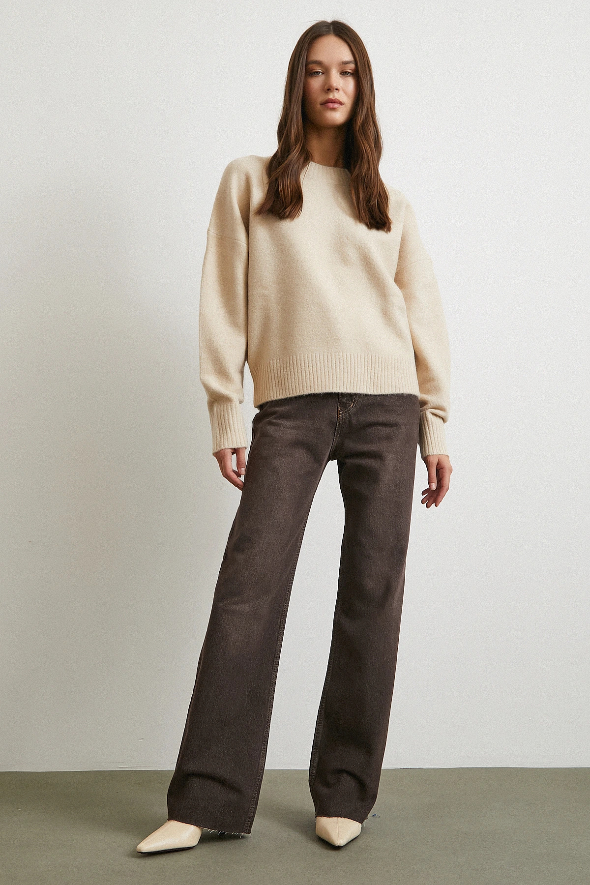 Never more Yüksek Bel Beş Cepli Kesik Paça Jean Kahve