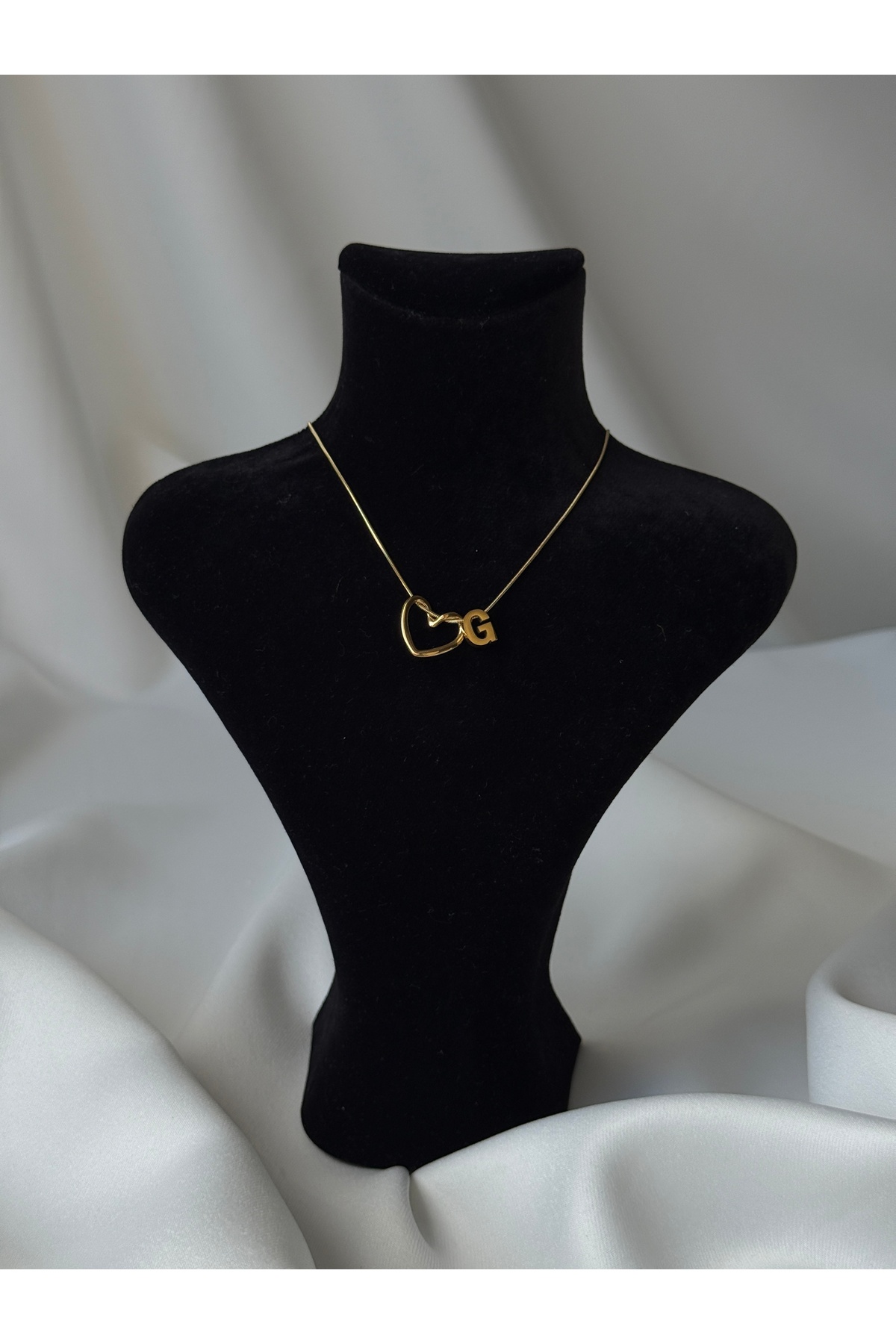 Kalp Harf Kolye — Gold