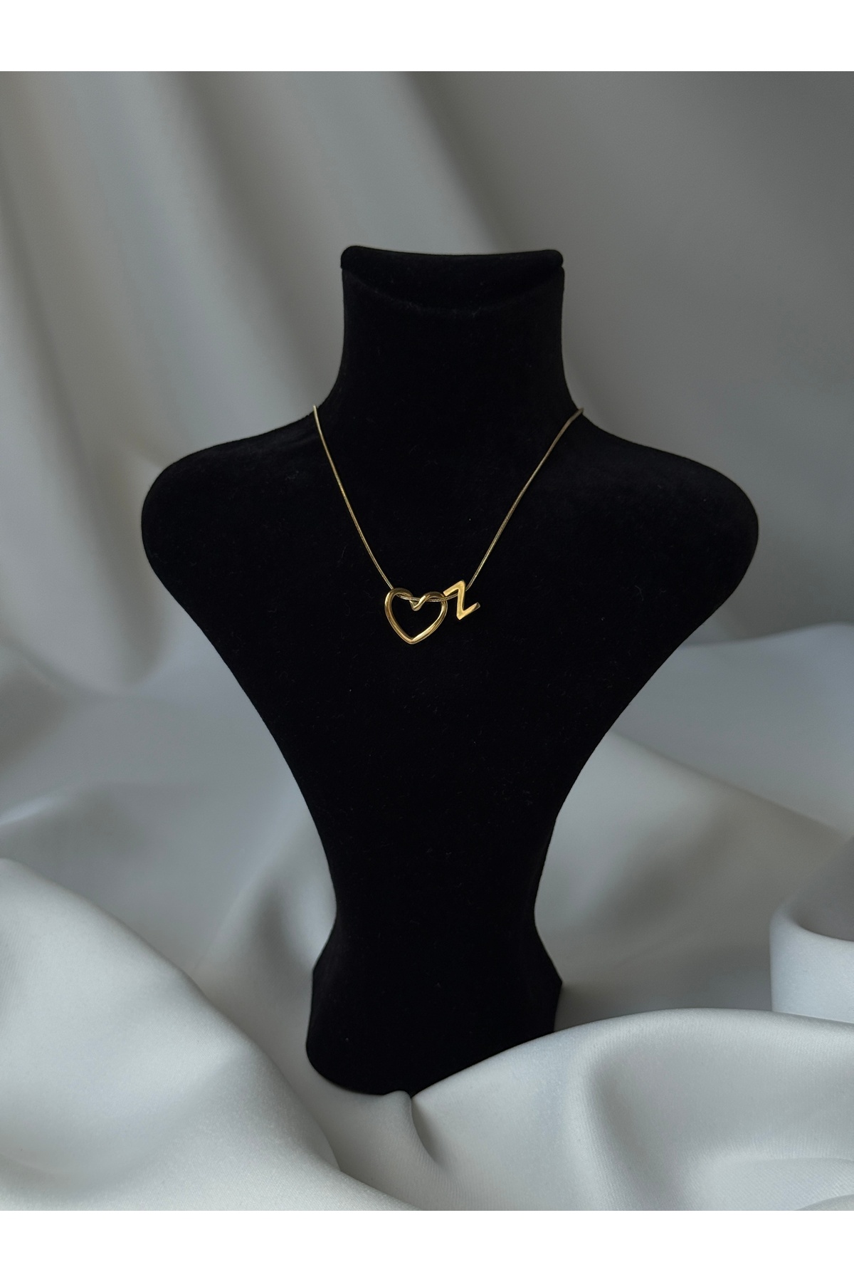 Kalp Harf Kolye — Gold