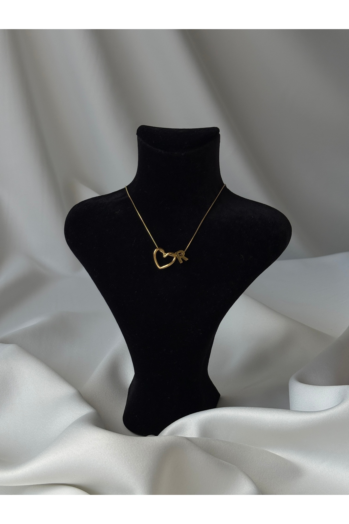 Kalp Harf Kolye — Gold