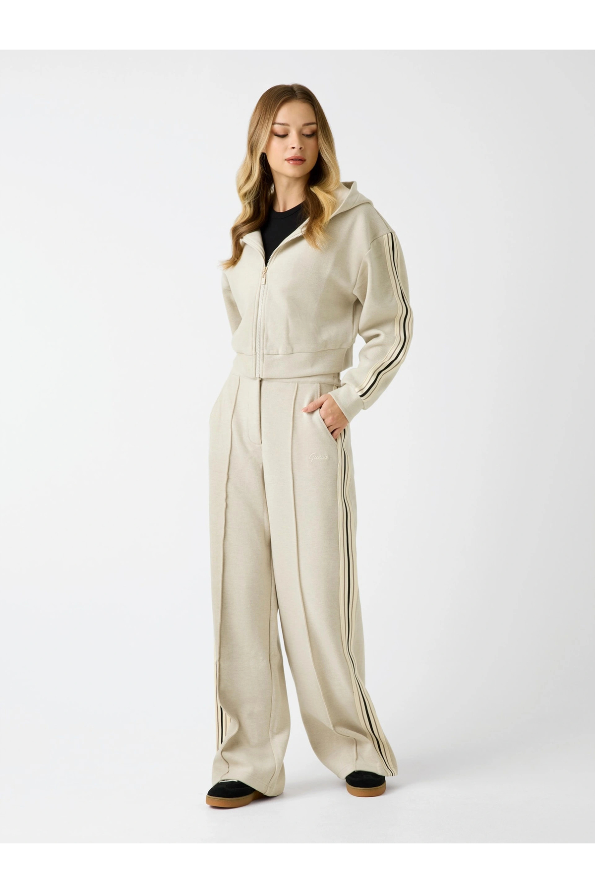 Guess Muriel Kadın Çok Renkli Aktif Yün Karışımlı Regular Fit