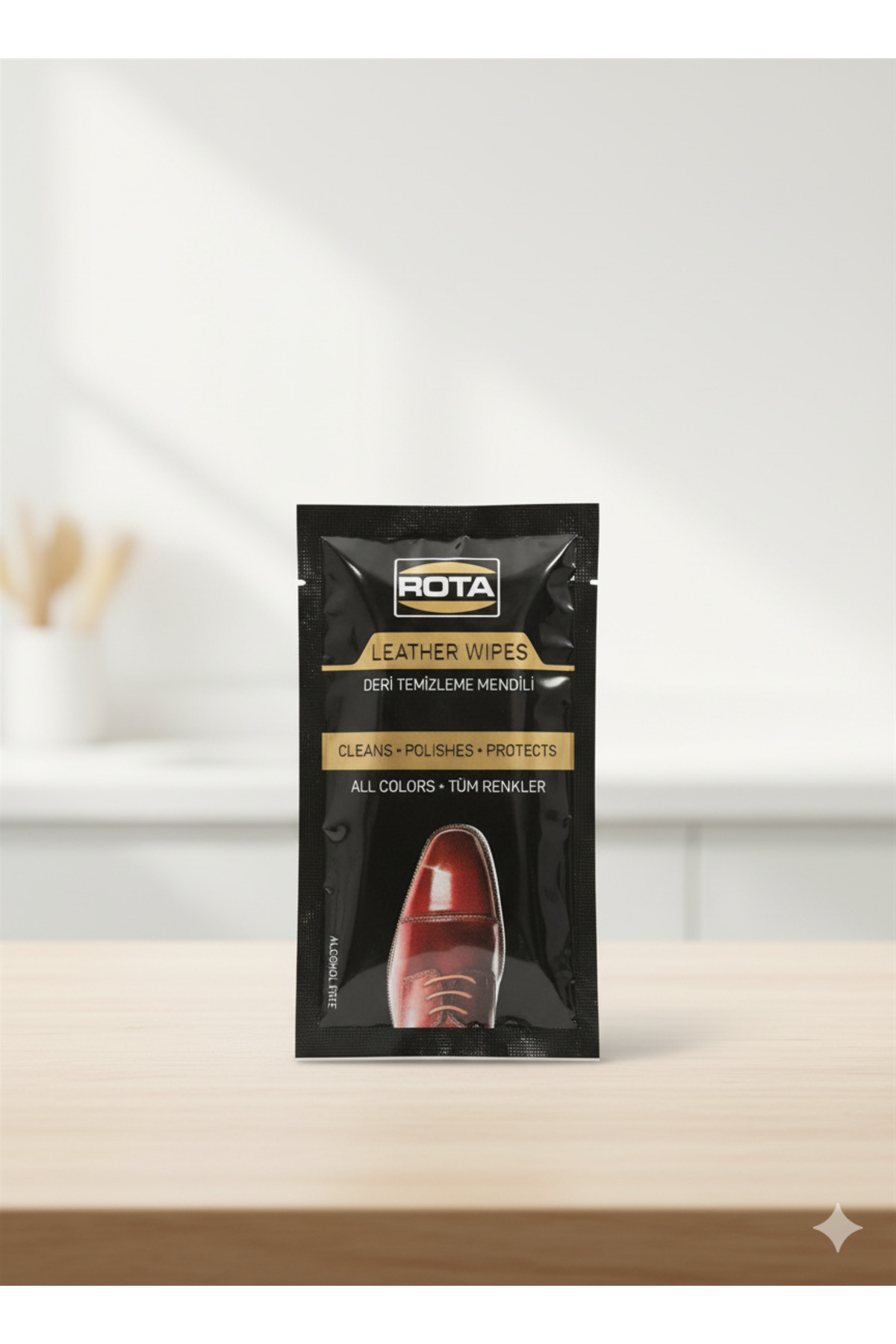 ROTA Deri Ayakkabı ve Çanta Temizleme Mendili - Tek Kullanım - Tüm Renkler - Alkol içermez