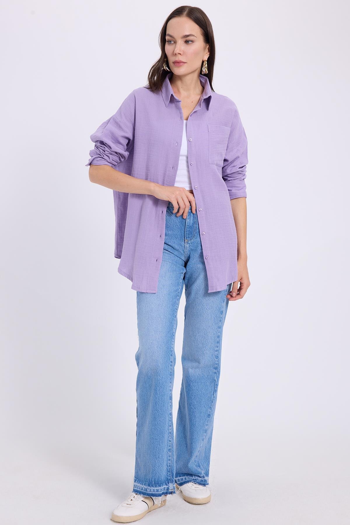 Tudors  Kadın Oversize Geniş Kesim %100 Pamuk Müslin Kumaş Uzun Kollu Cepli Dokulu Açık Mor Gömlek - Görsel 6