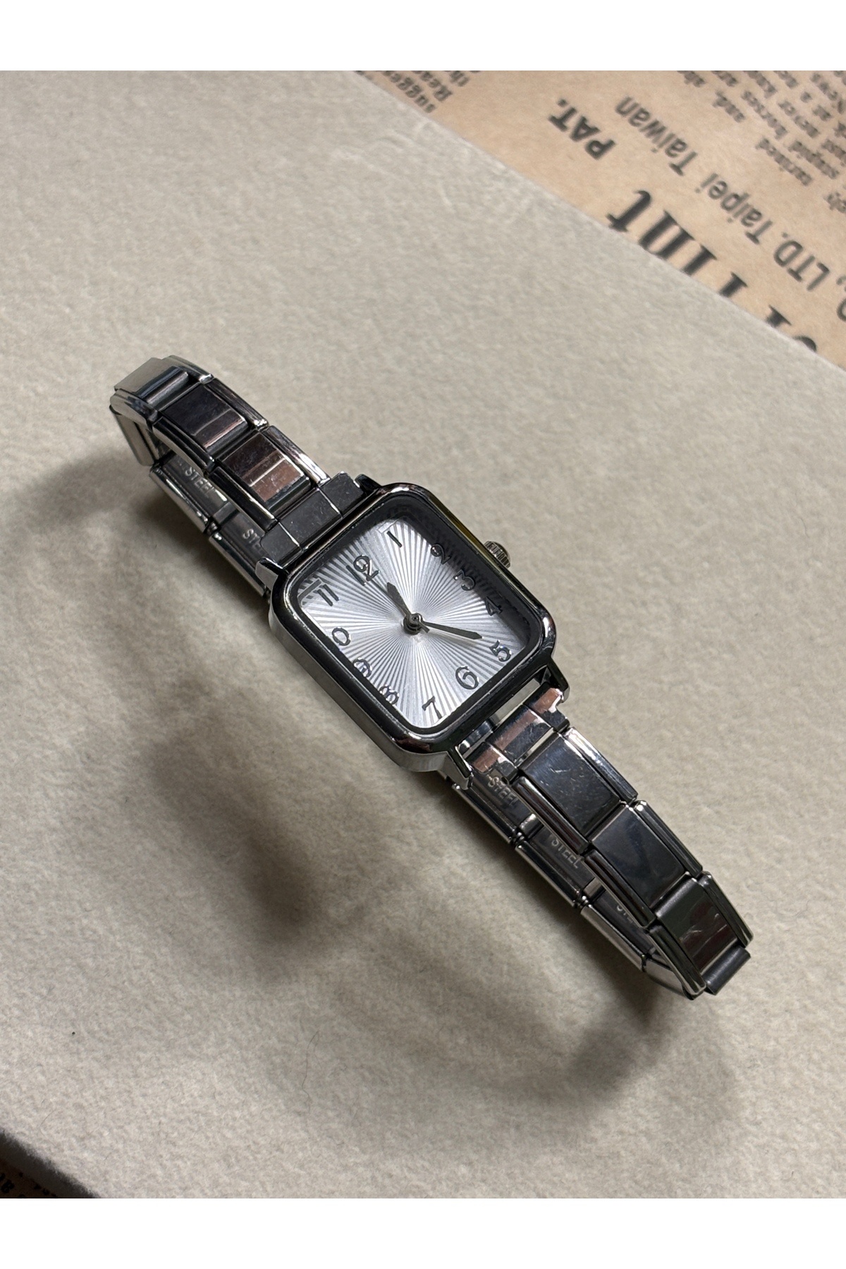 lotusbybuket VIP Çelik İtalyan Charm Nomi Bileklik Gümüş Unisex Saat