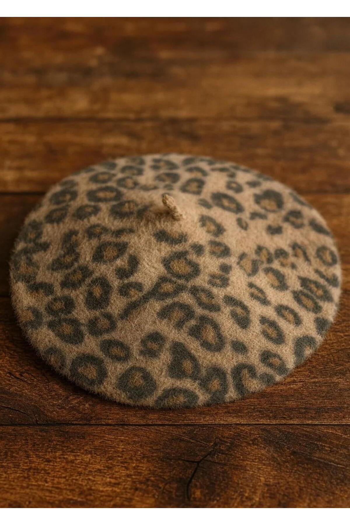 Wearflawless Yün Peluş Leopar Desenli Ressam Bere, Kadınlar İçin Hediye görsel 3