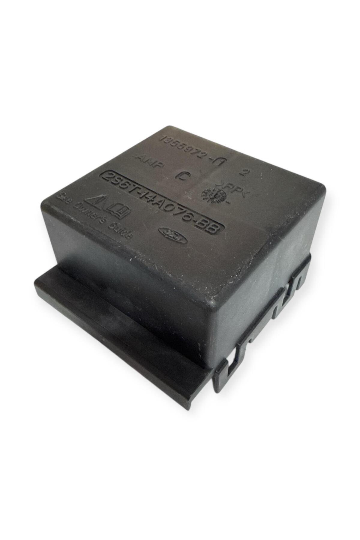 oemco FORD FİESTA 2002-2008 KÜÇÜK SİGORTA KUTU KAPAĞI