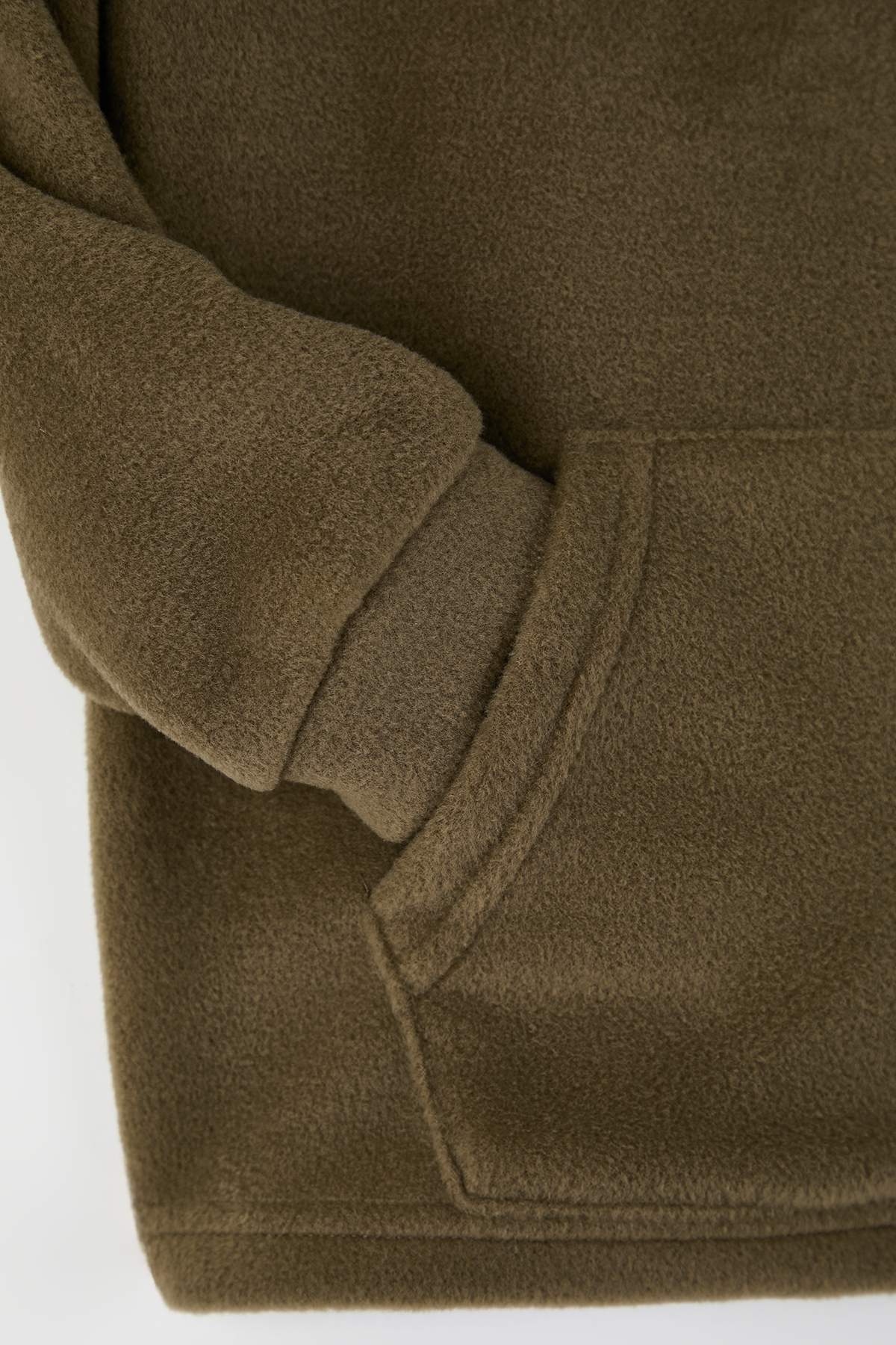 Trendyolmilla  Haki Sırt Baskılı Polar Unisex Çocuk Örme Sweatshirt TKDAW26SW00029 - Görsel 4