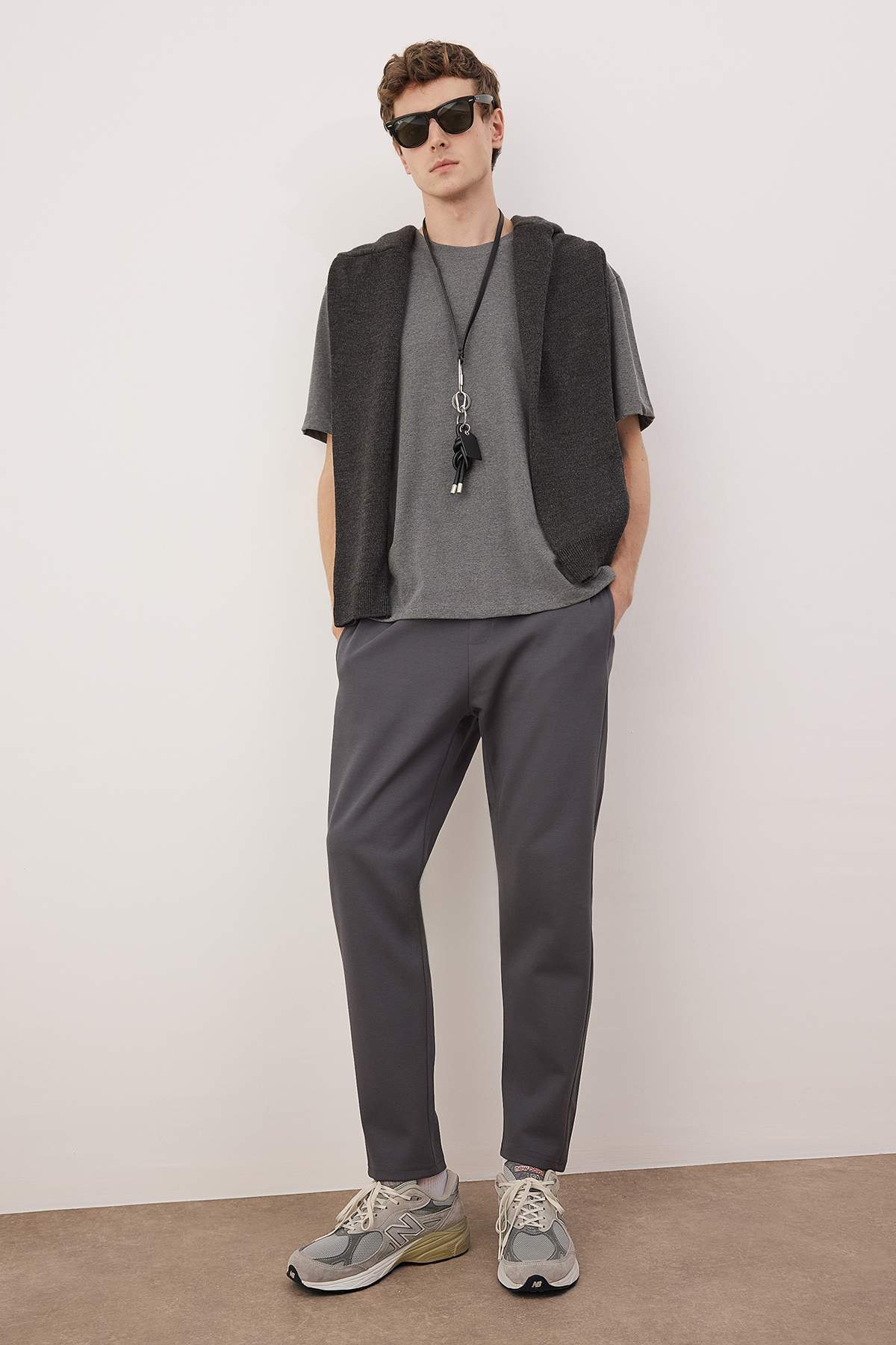 Trendyolmilla Man Antrasit Straight Fit Erkek Pantolon TMNAW26PL00012
