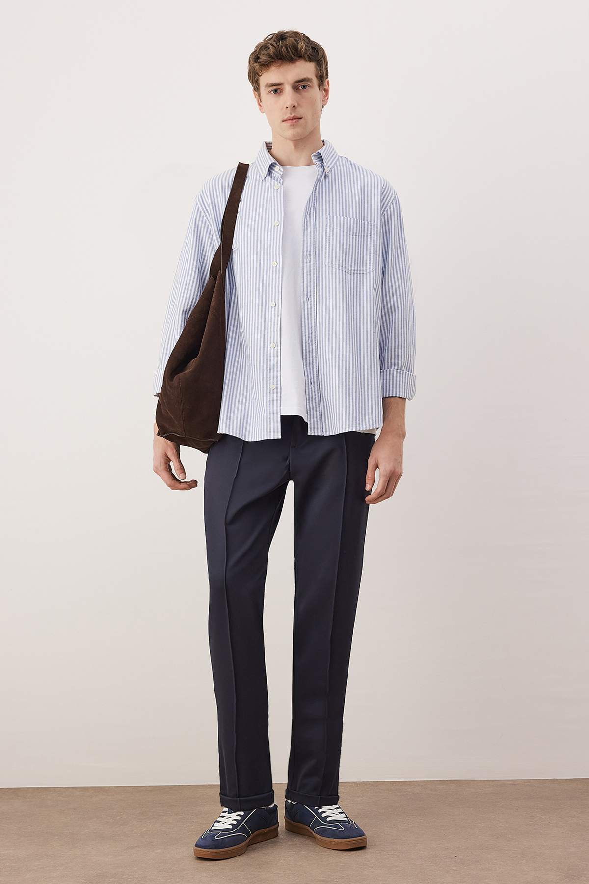 Trendyolmilla Man Lacivert Straight Fit Erkek Pantolon TMNAW26PL00014