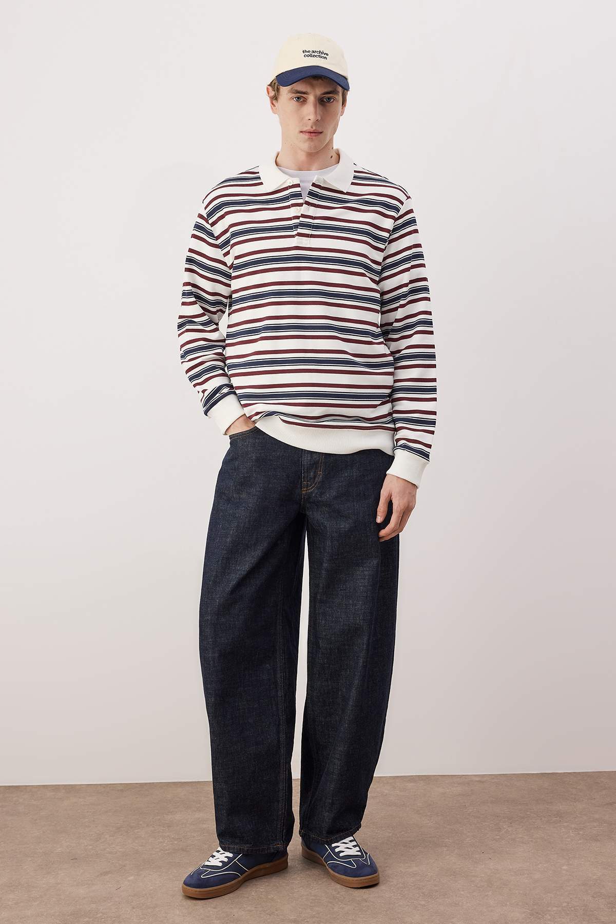 Trendyolmilla  Lacivert Regular/Normal Kesim Polo Yaka Örme Sweatshirt TMNAW26SW00054