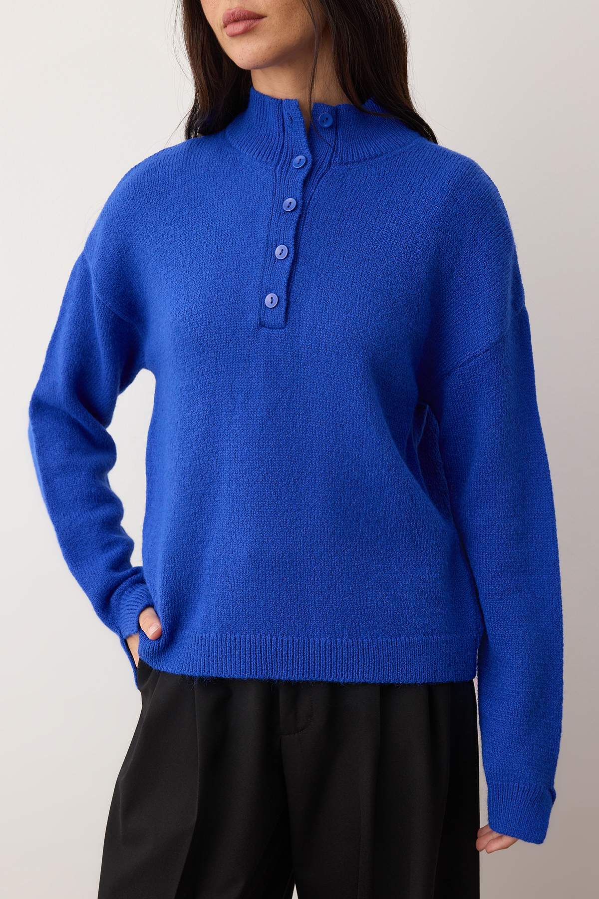 Trendyolmilla  Wardrobe Essentials Saks Yumuşak Dokulu Triko Kazak | TWOAW26KZ00074 - Görsel 3