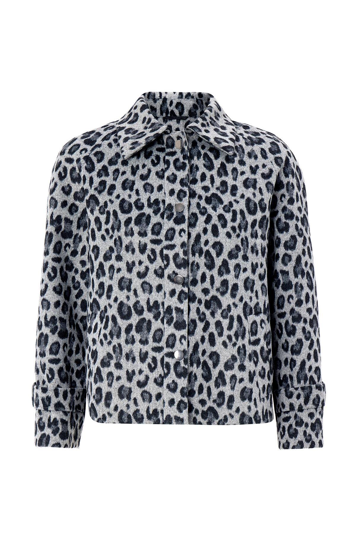 Olcay  Çıt Çıt Kapamalı Pat Detaylı Leopar Desenli Kısa Kaban GRİ 3163-L - Görsel 6