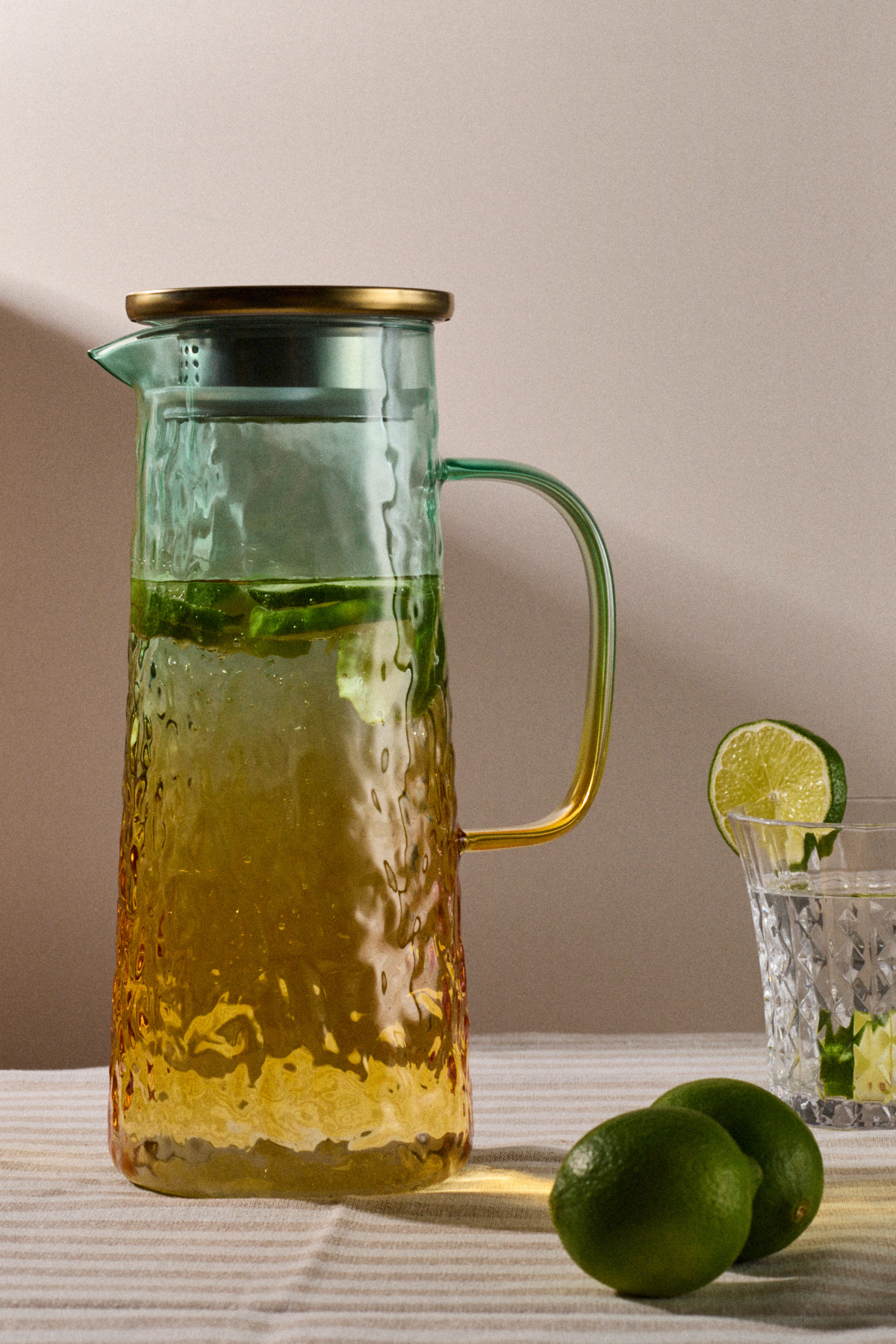 Perotti Sante Renk Dansı Filtre Kapaklı Color Sürahi 1300ml