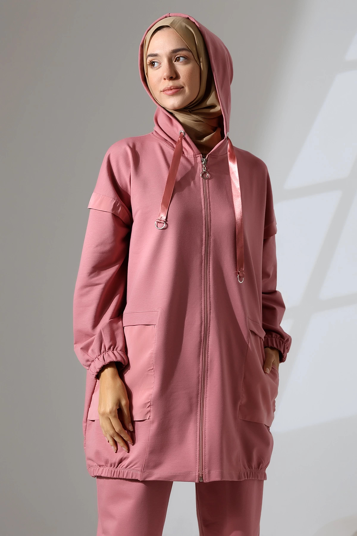 Mihran Butik Women's Powder Seasonal Combed Cotton Top and Bottom Sports and Comfortable Hijab Set