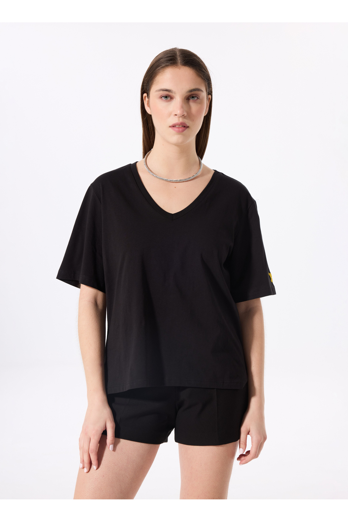 Fabrika  Siyah Kadın V Yaka Oversize T-Shirt TALITA - Görsel 4