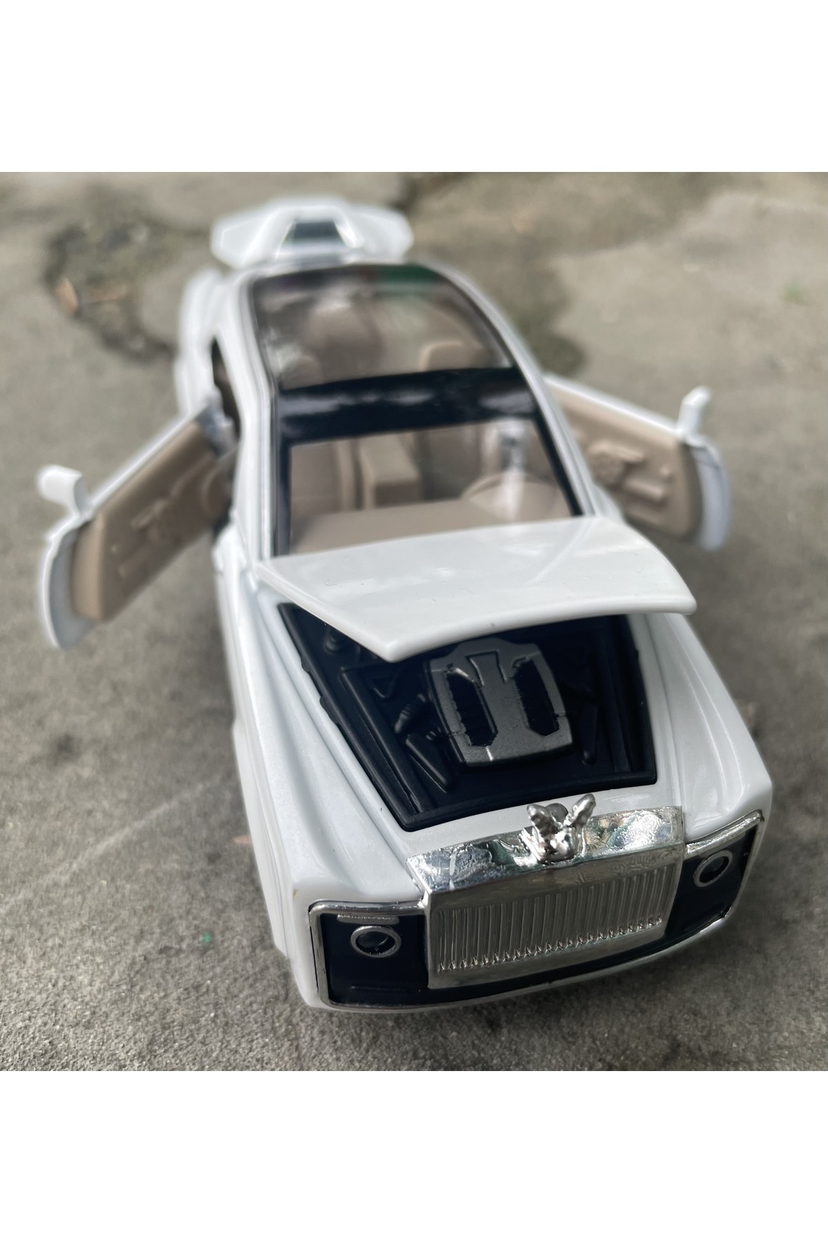 Shem Rolls Royce Sweptail 1:36 Ölçek Sesli Ve Işıklı Metal Çek