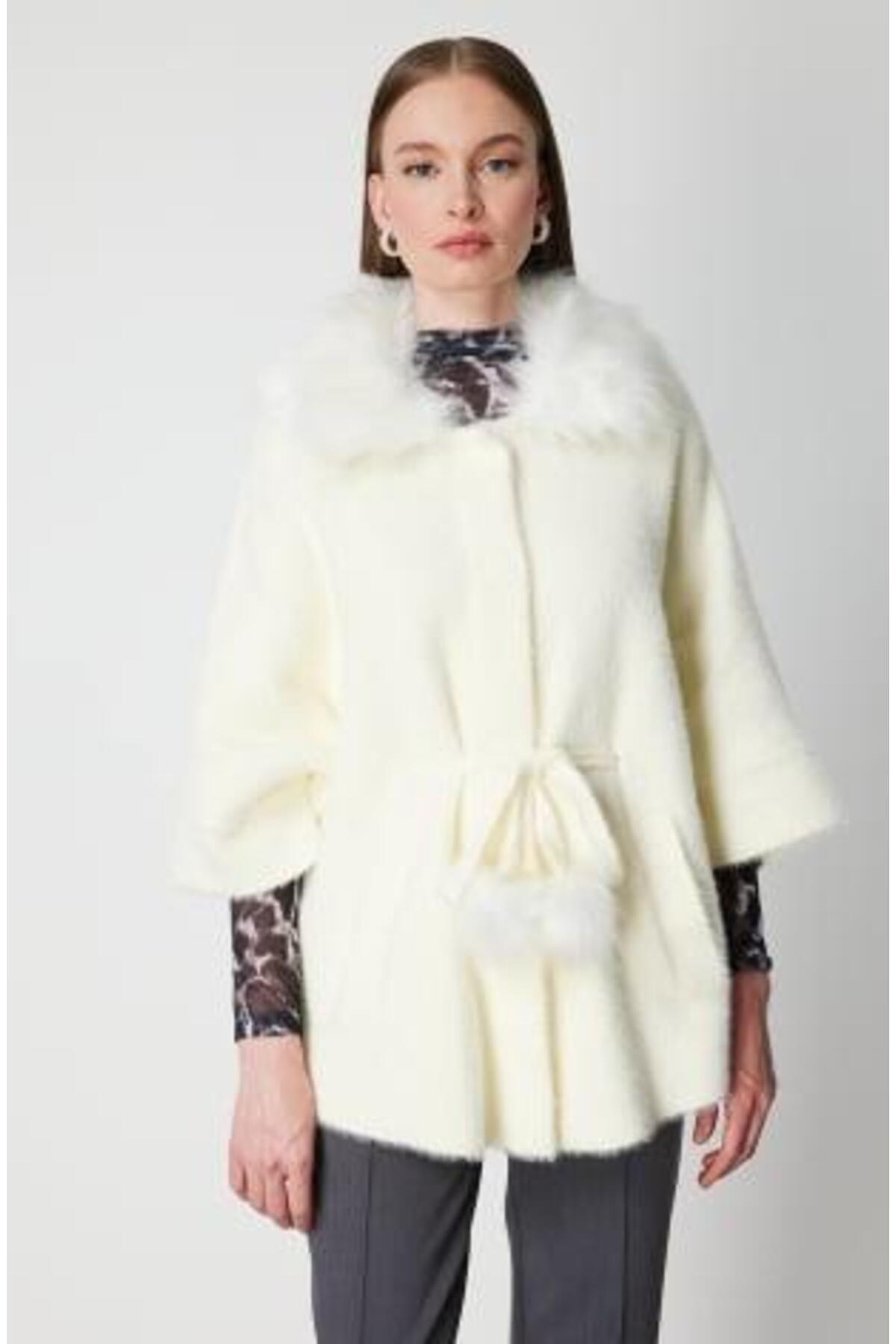 KATREGİYİM On Fashion YUMOŞ KABAN