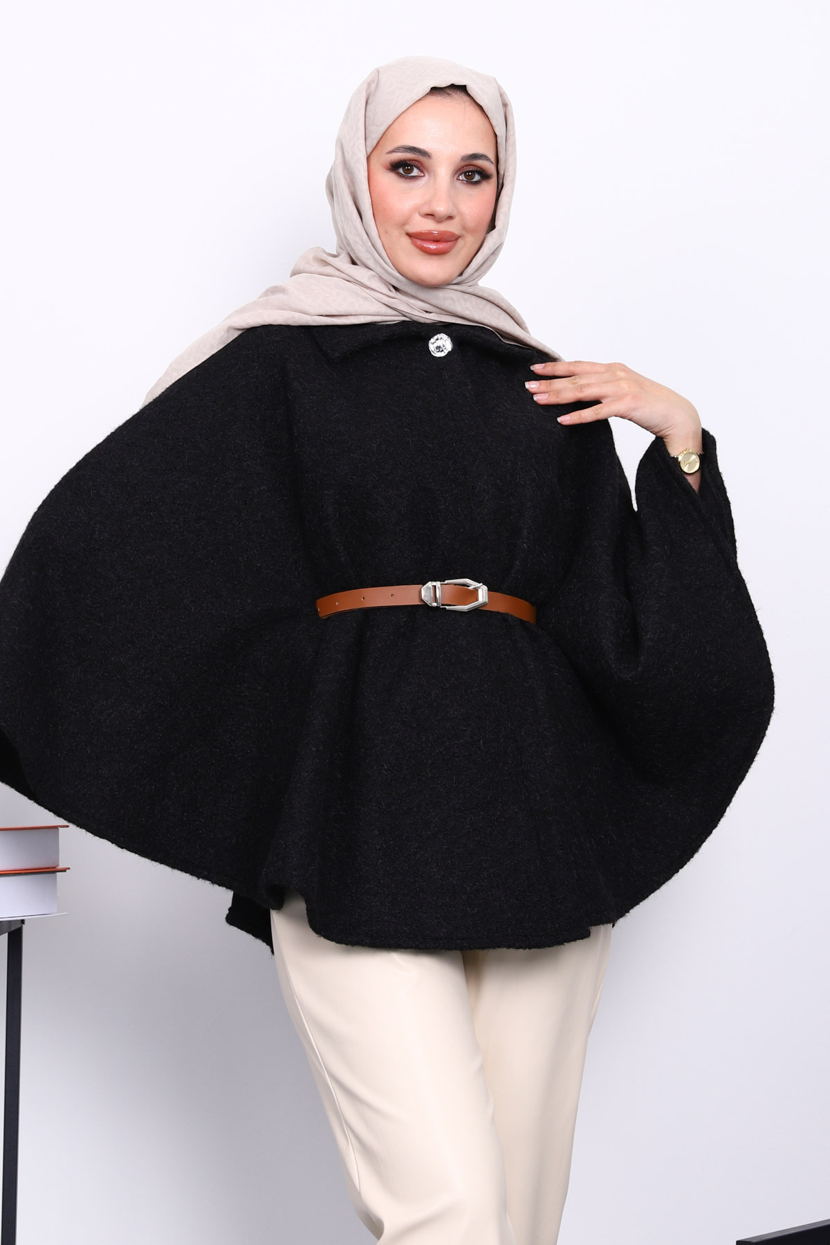 İmajButik Siyah Kemerli Kaşe Panço