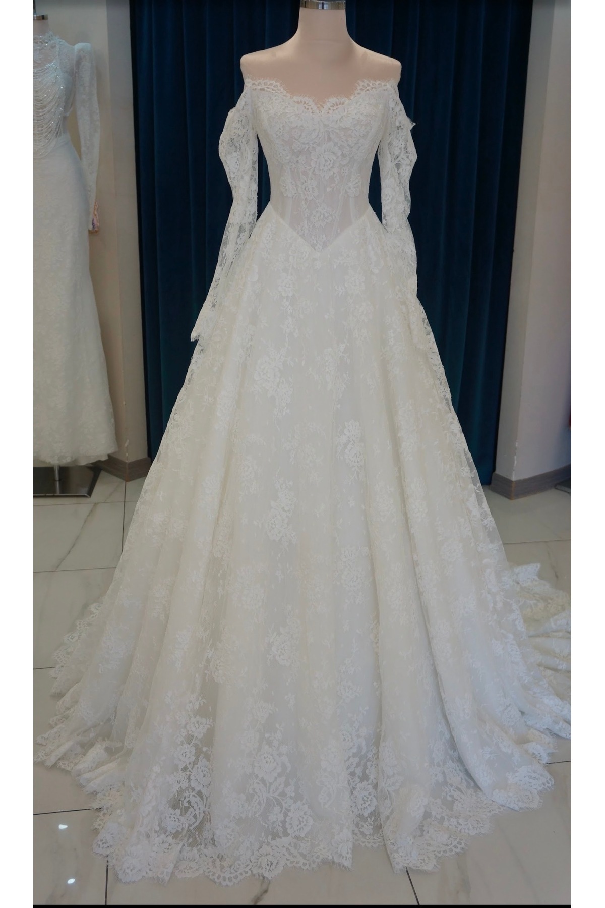 ROYAL GELİNLİK Gelinlik