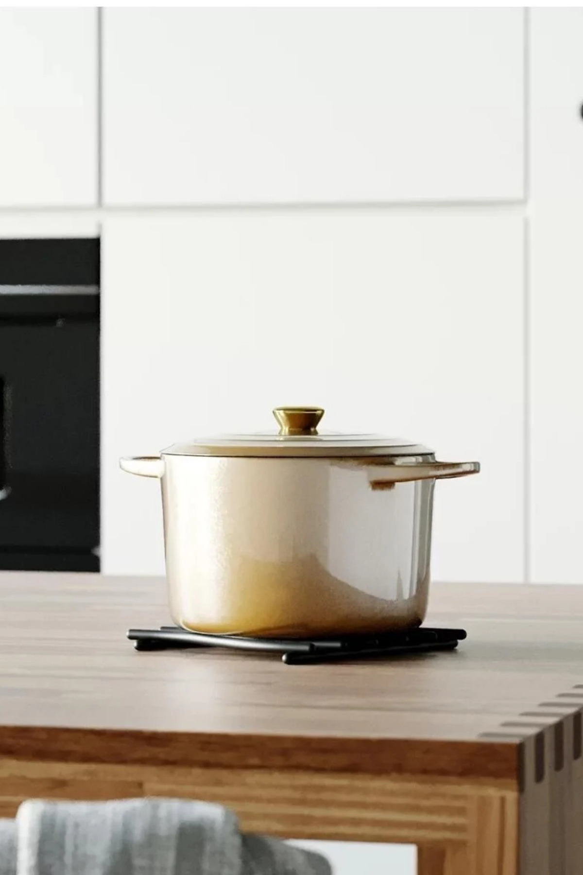 MegaVitrin Tekno Tel MG-304 Mutfak Tezgah Üstü Nihale Altlık Siyah Tencere Fırın Kabı