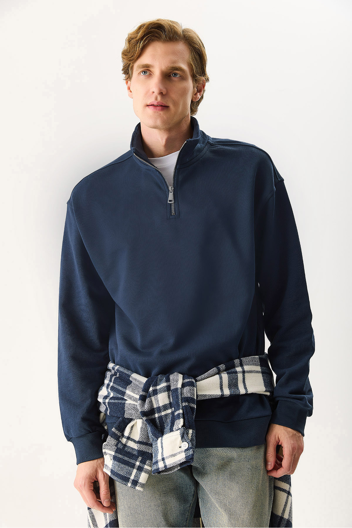 VENA  Erkek Bruce Dik Yaka Yarım Fermuarlı Sweatshirt %100 Pamuk - Lacivert - Görsel 4