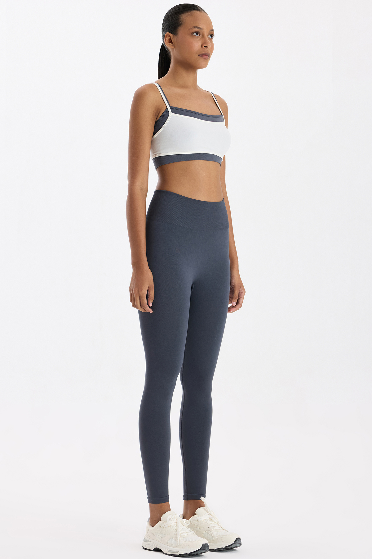 COMEUP Basic Spor Hafif Tayt Karbon Gri görsel 3