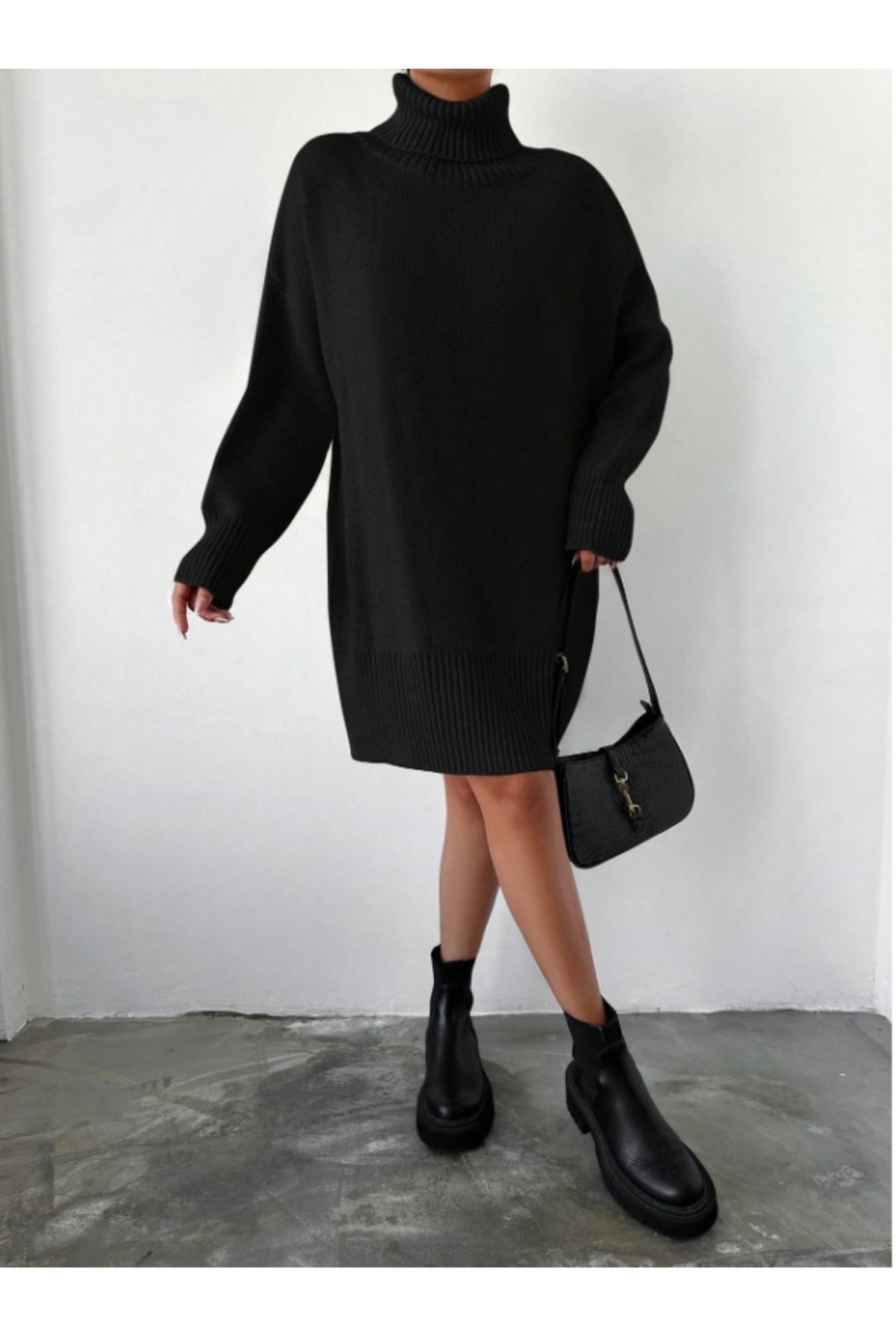 VARENZEA Boğazlı Siyah Yarım Tunik Elbise