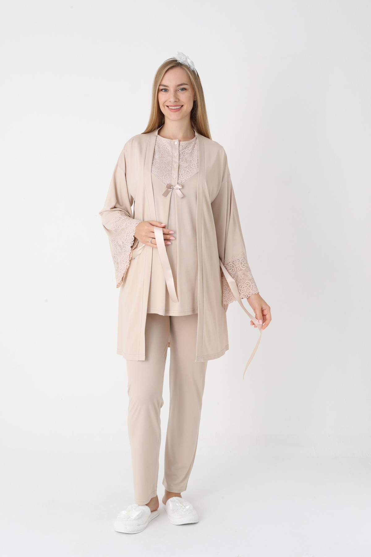 Lohusa Homewear Kadın Bej Tasarım Dantel Detaylı Kışlık Hamile Lohusa Sabahlık Pijama Takımı 3'lü Set