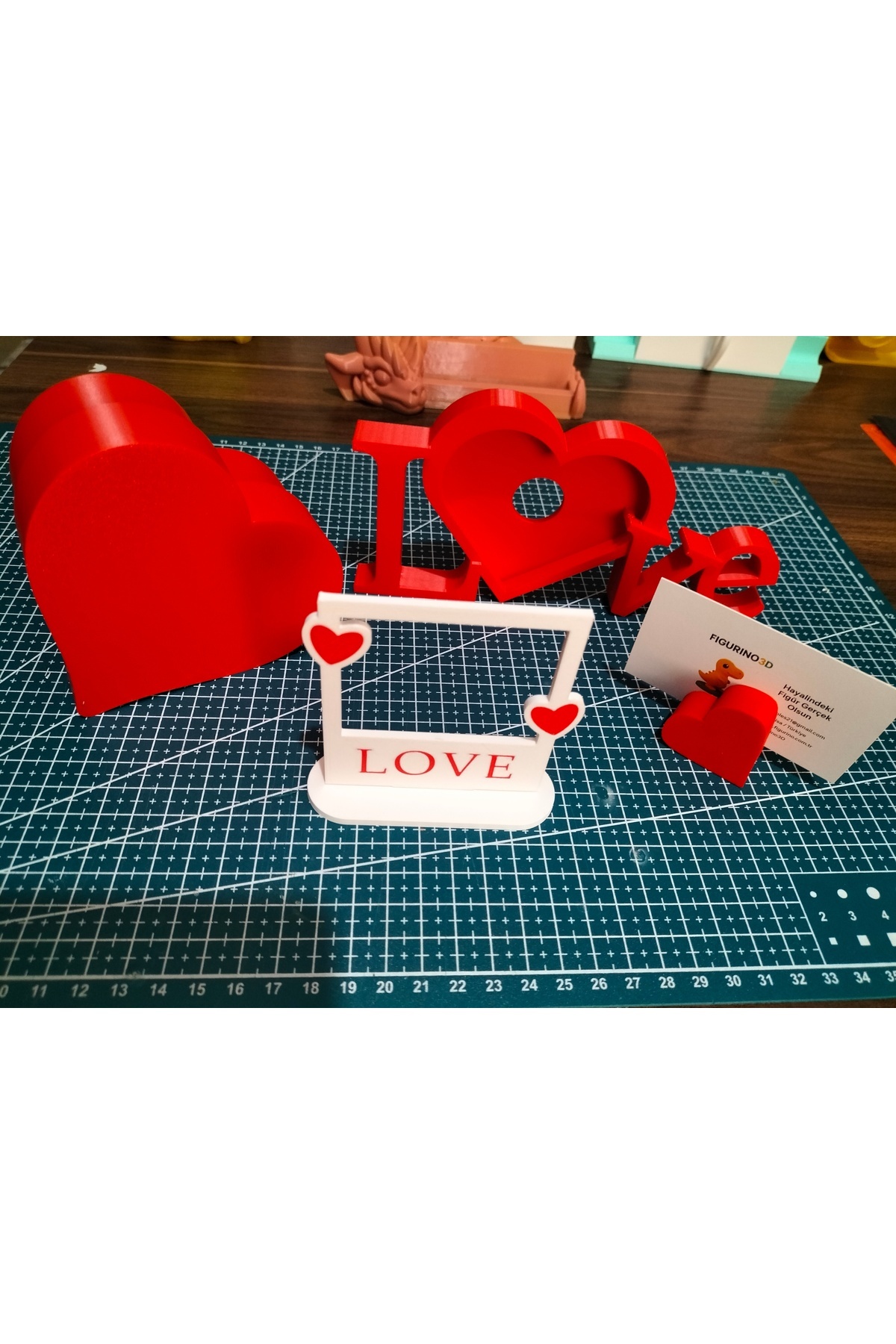 Figurino3d ❤️ 3’lü Kalp Temalı Dekoratif Hediye Seti + Mini Kalp Fotoğraf Tutucu Hediye 🎁