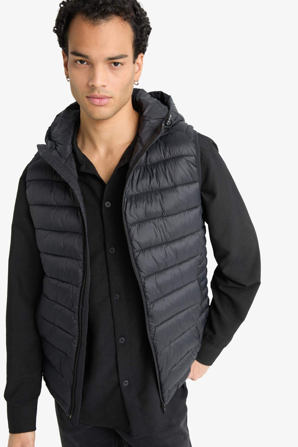 دفاکتو جلیقه مردانه N4652AZ/BK27 مشکی