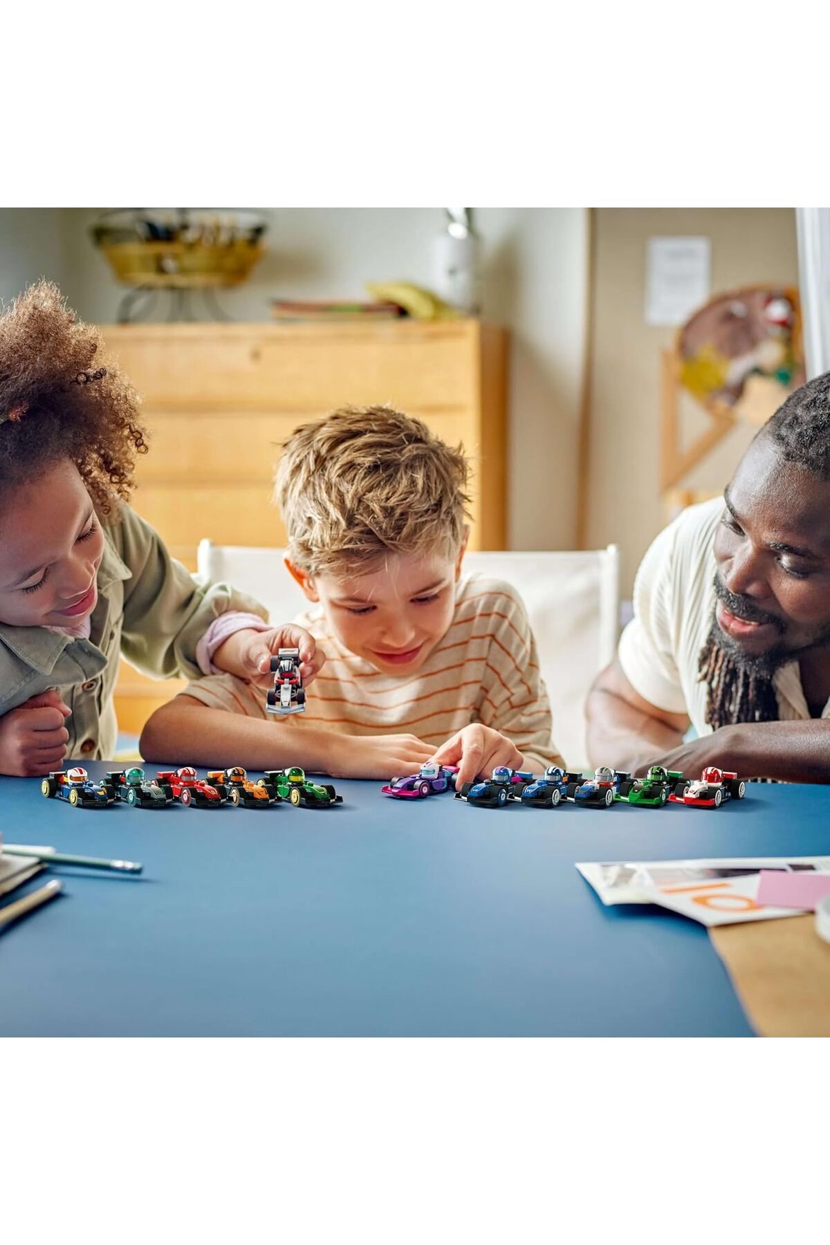 مینی‌فیگورهای F1: جعبه معمای ماشین‌های مسابقه‌ای کلکسیونی – 71049