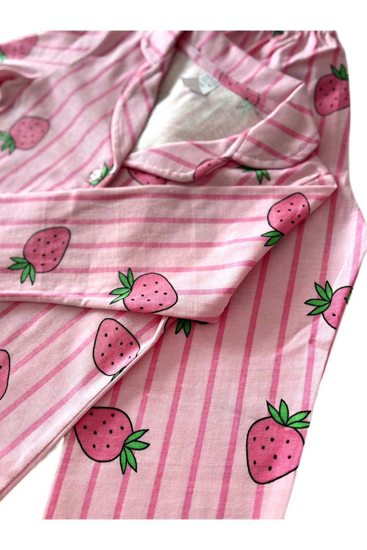 mışıl mışıl kids Kız Çocuk Pembe Çilekli Gömlek Yaka Pijama Takımı-GENİŞ KALIP fotoğrafı 4 (önizleme)